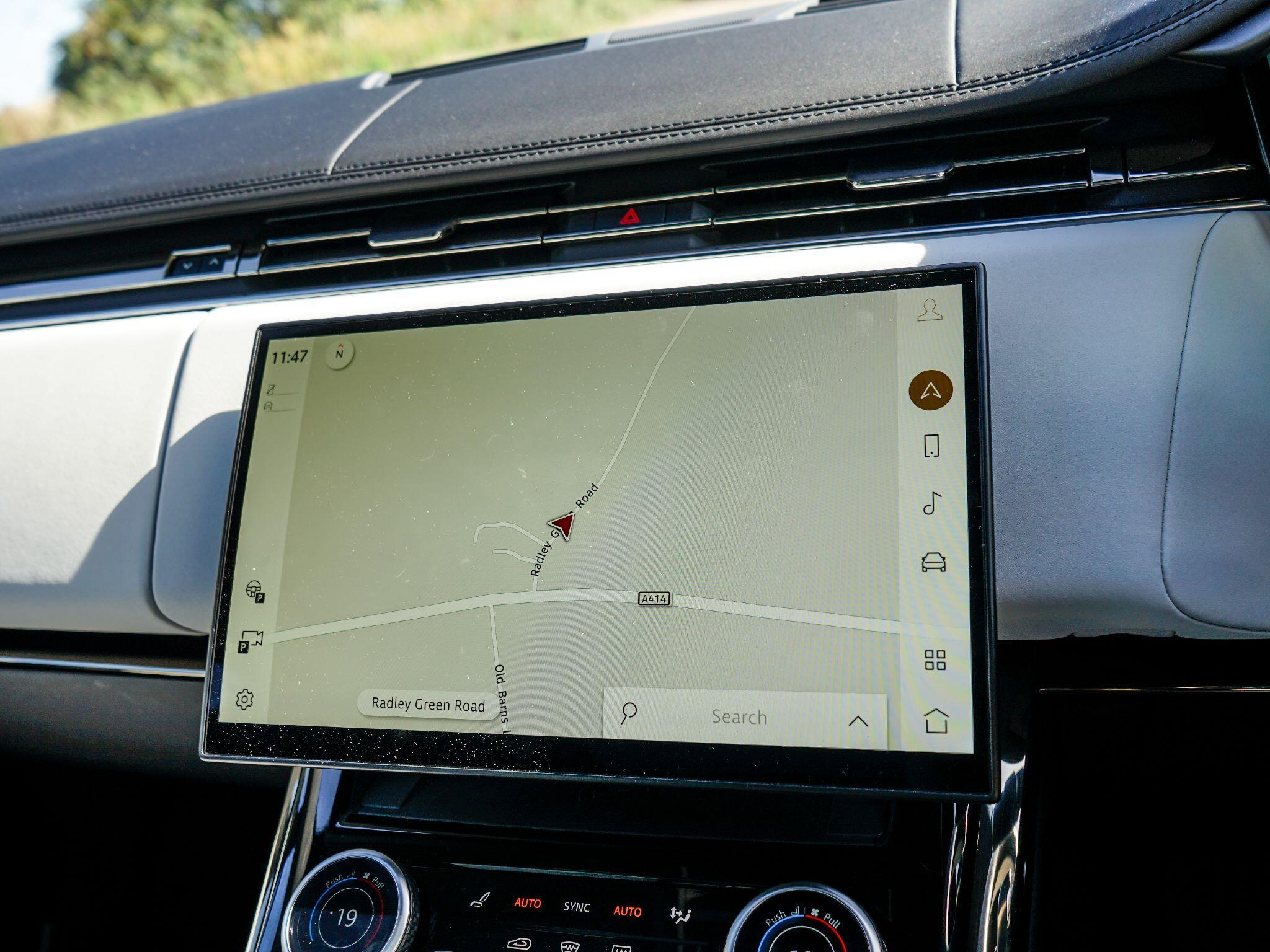Land Rover Range Rover Sport view 25
