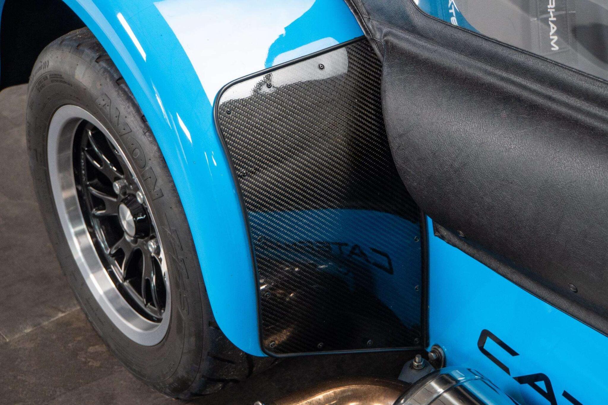 Caterham Seven view 32