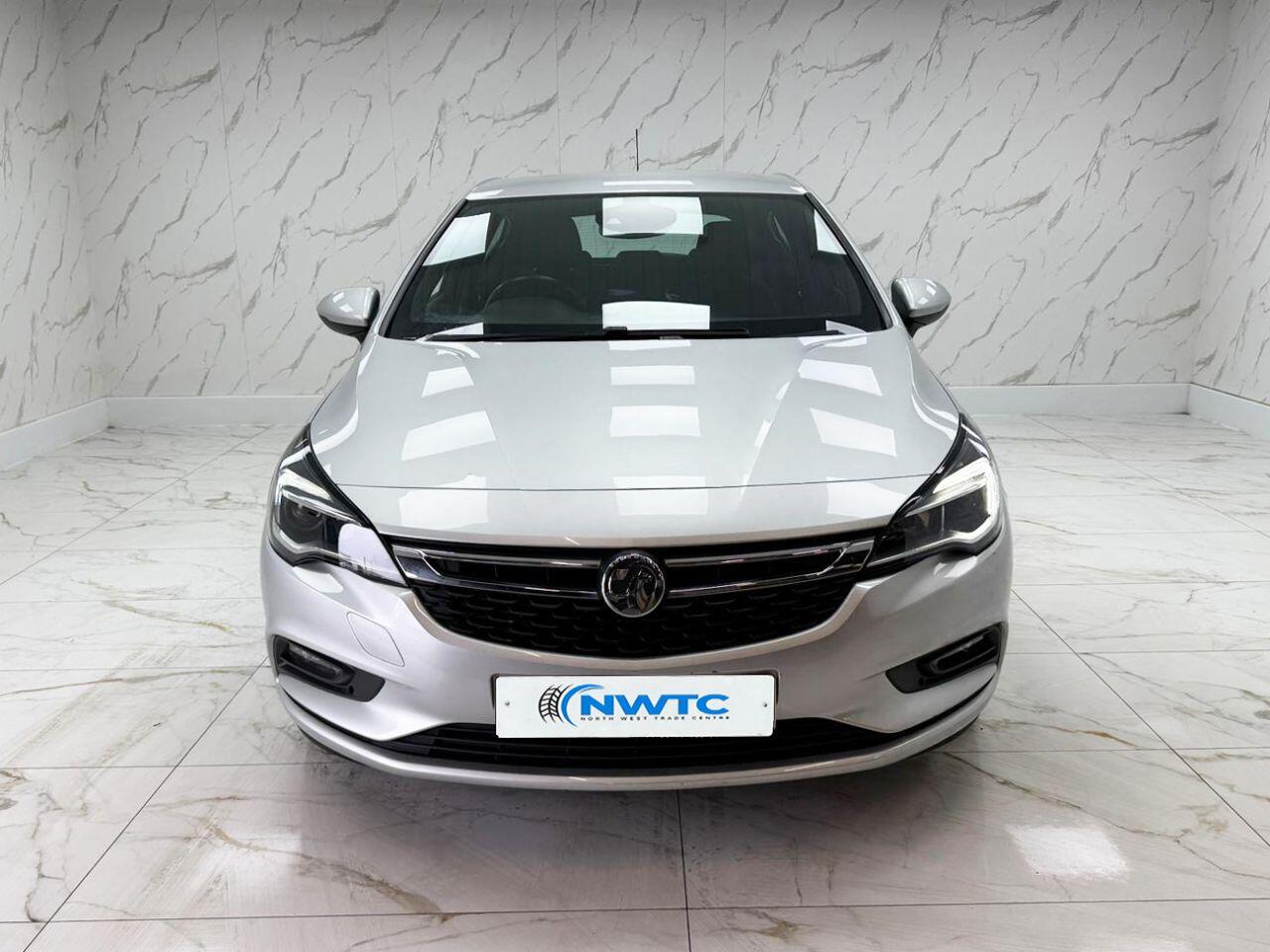 Vauxhall Astra view 5