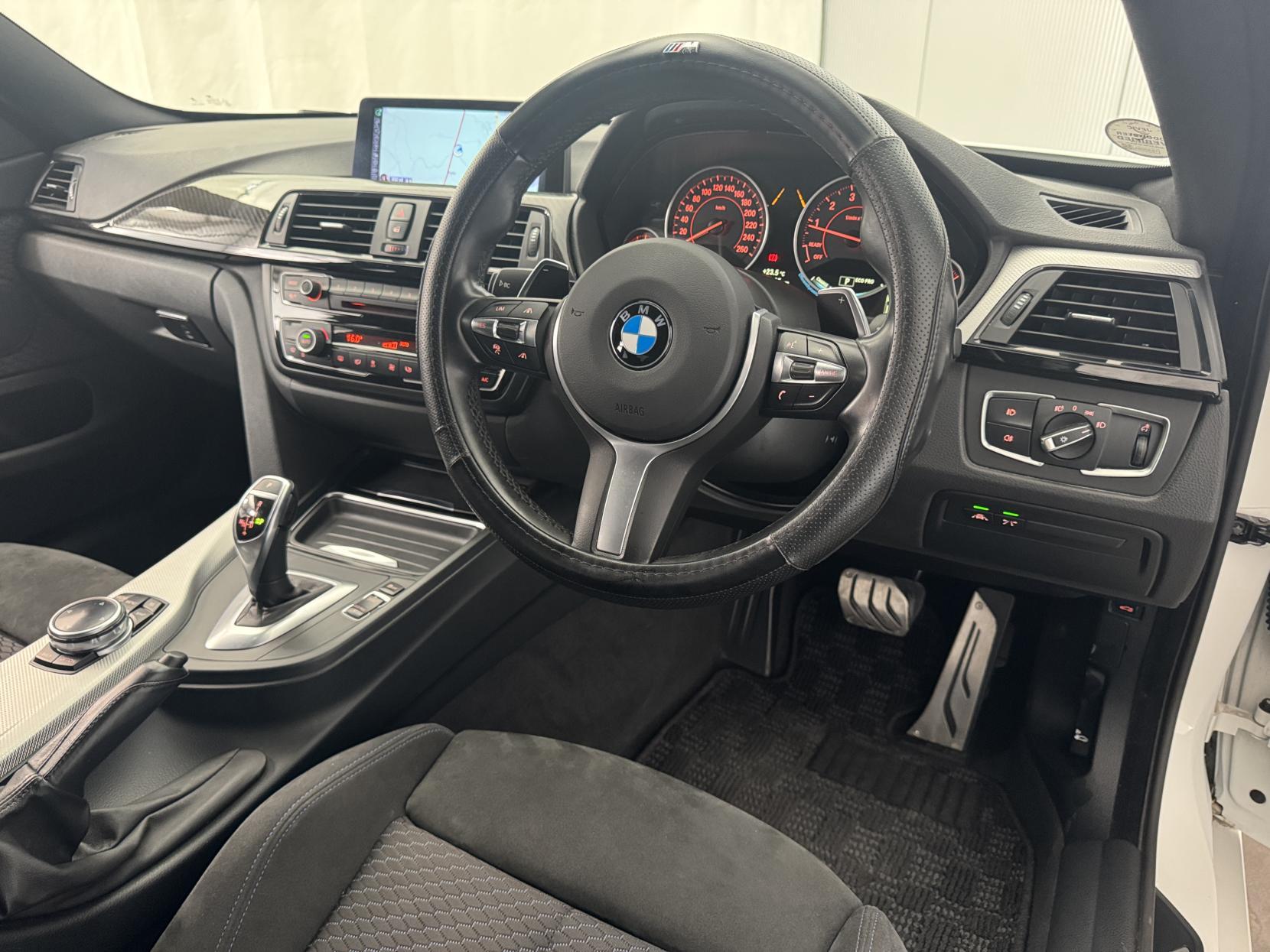 BMW 4 Series Gran Coupe view 52