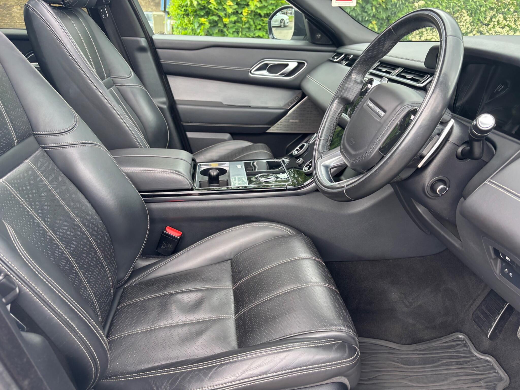 Land Rover Range Rover Velar view 15
