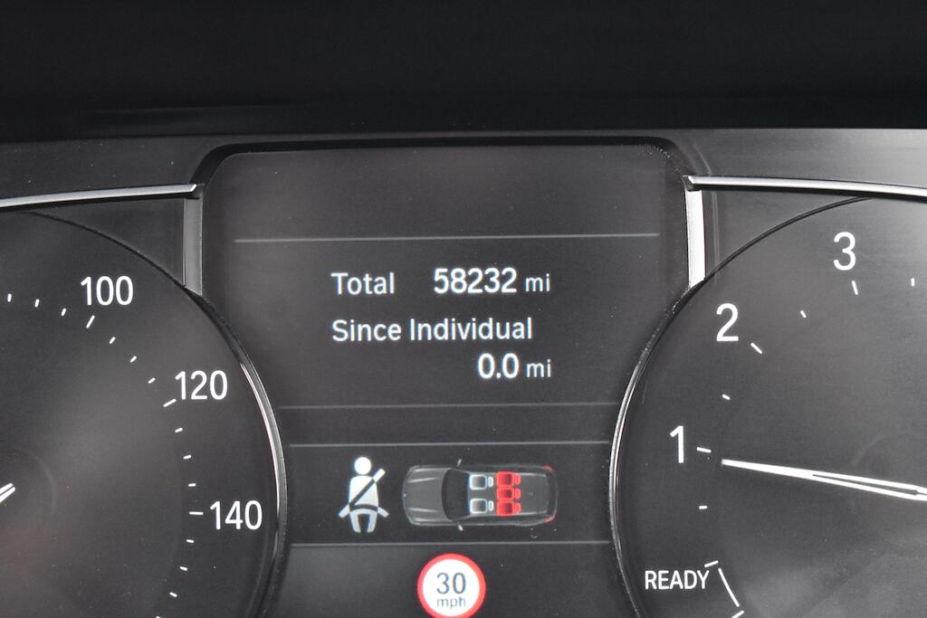 BMW 1 Series view 19