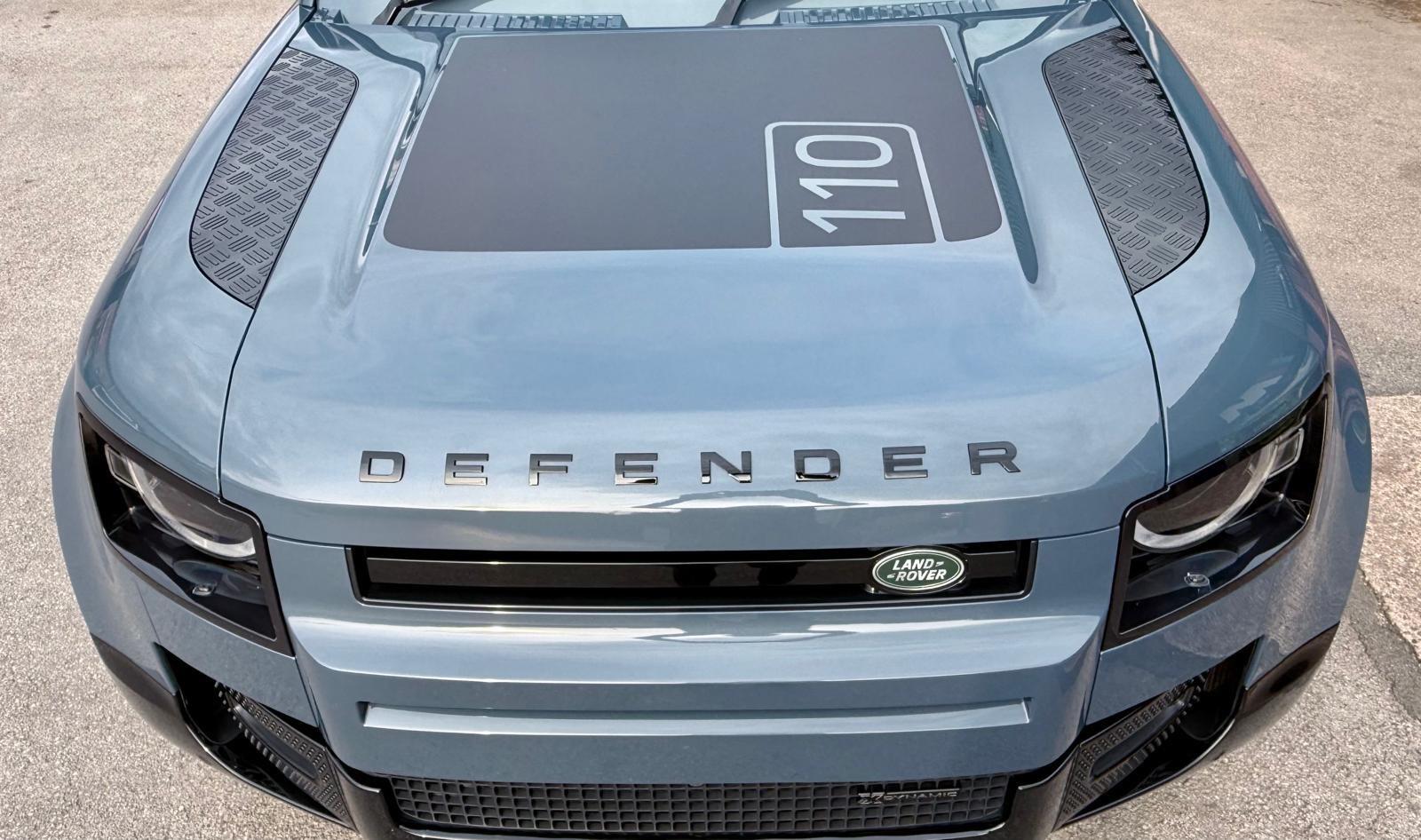 Land Rover Defender view 97