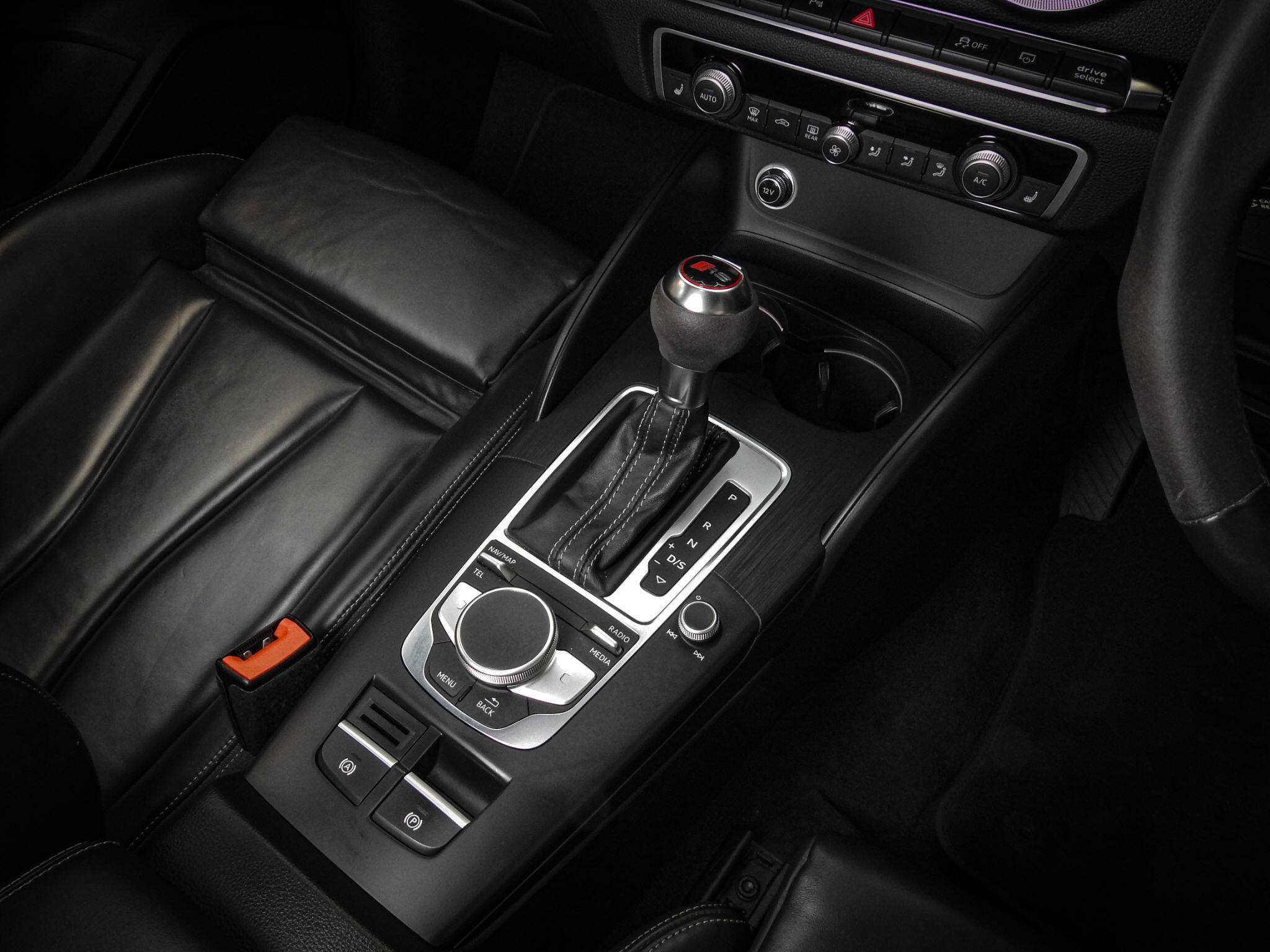 Audi RS3 view 25