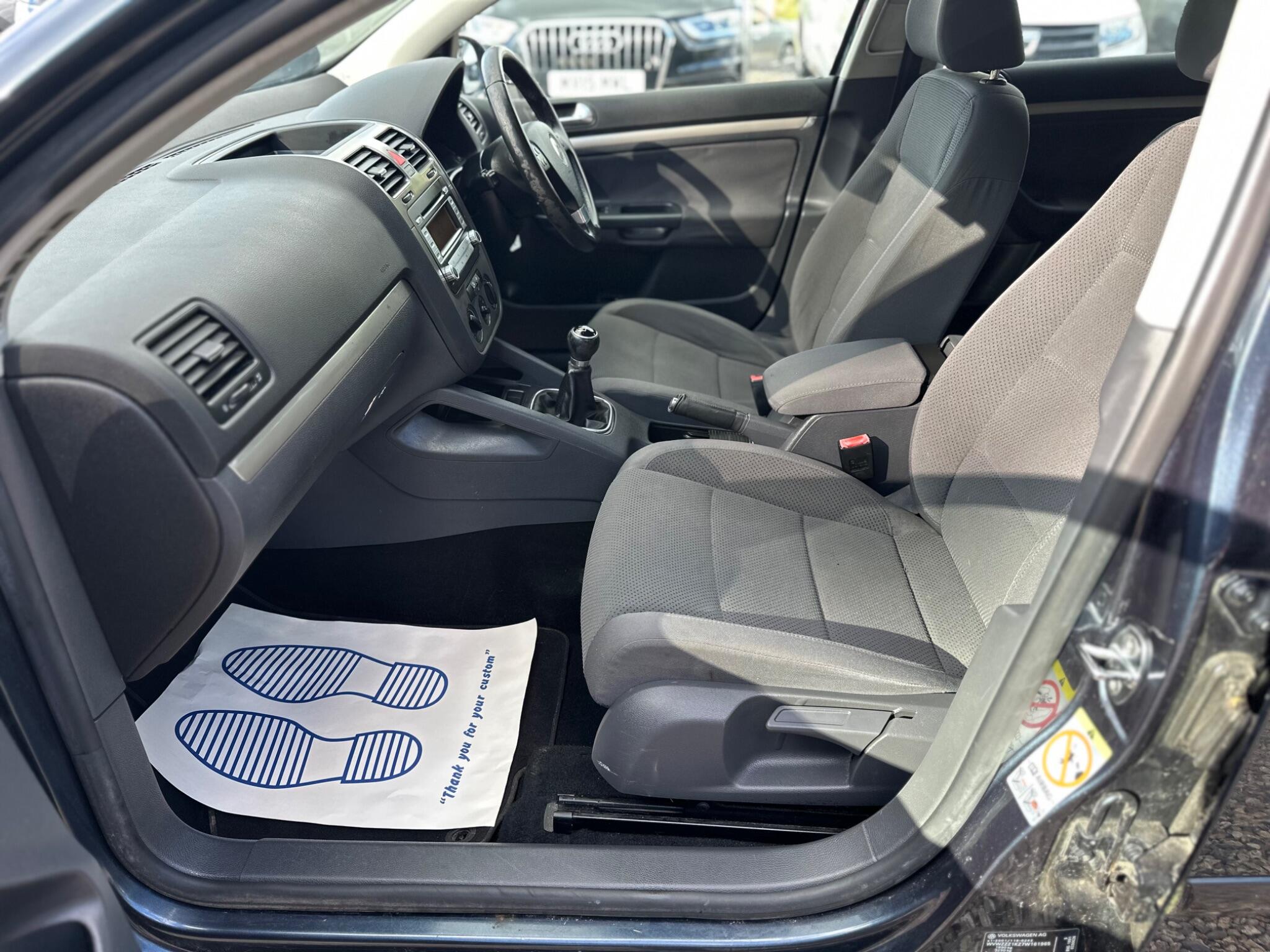 Volkswagen Golf view 39