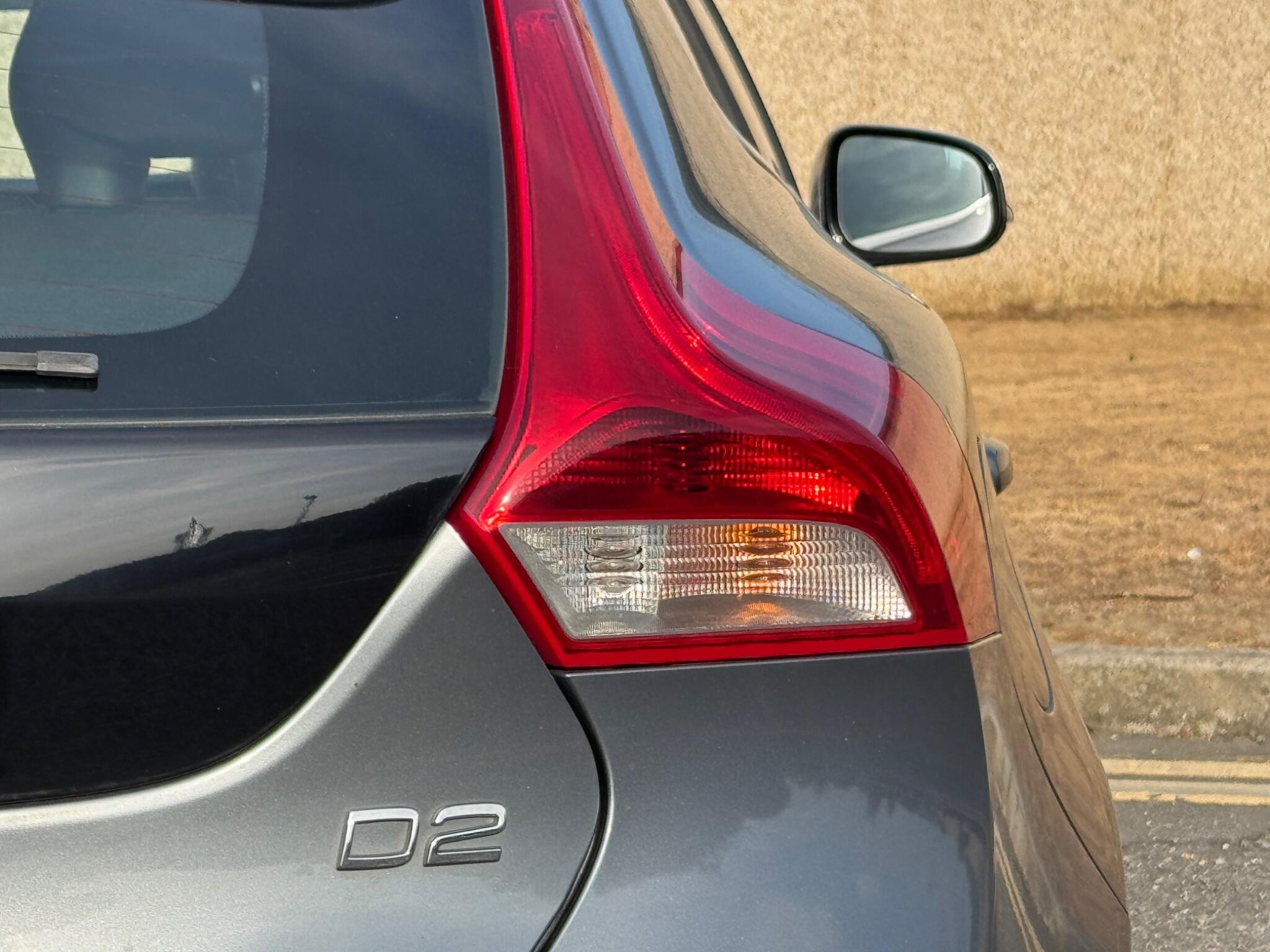 Volvo V40 view 36