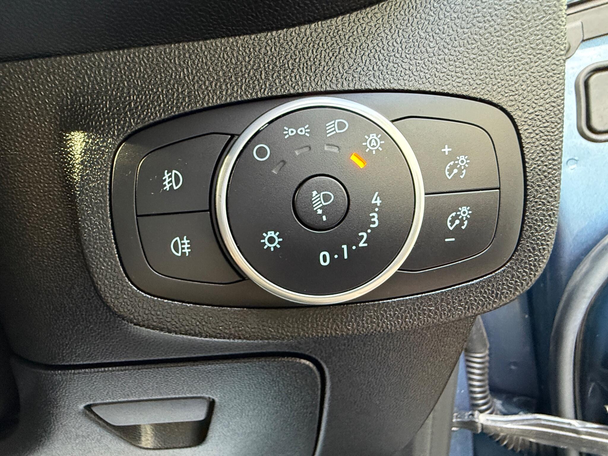 2019 Ford Fiesta image 26