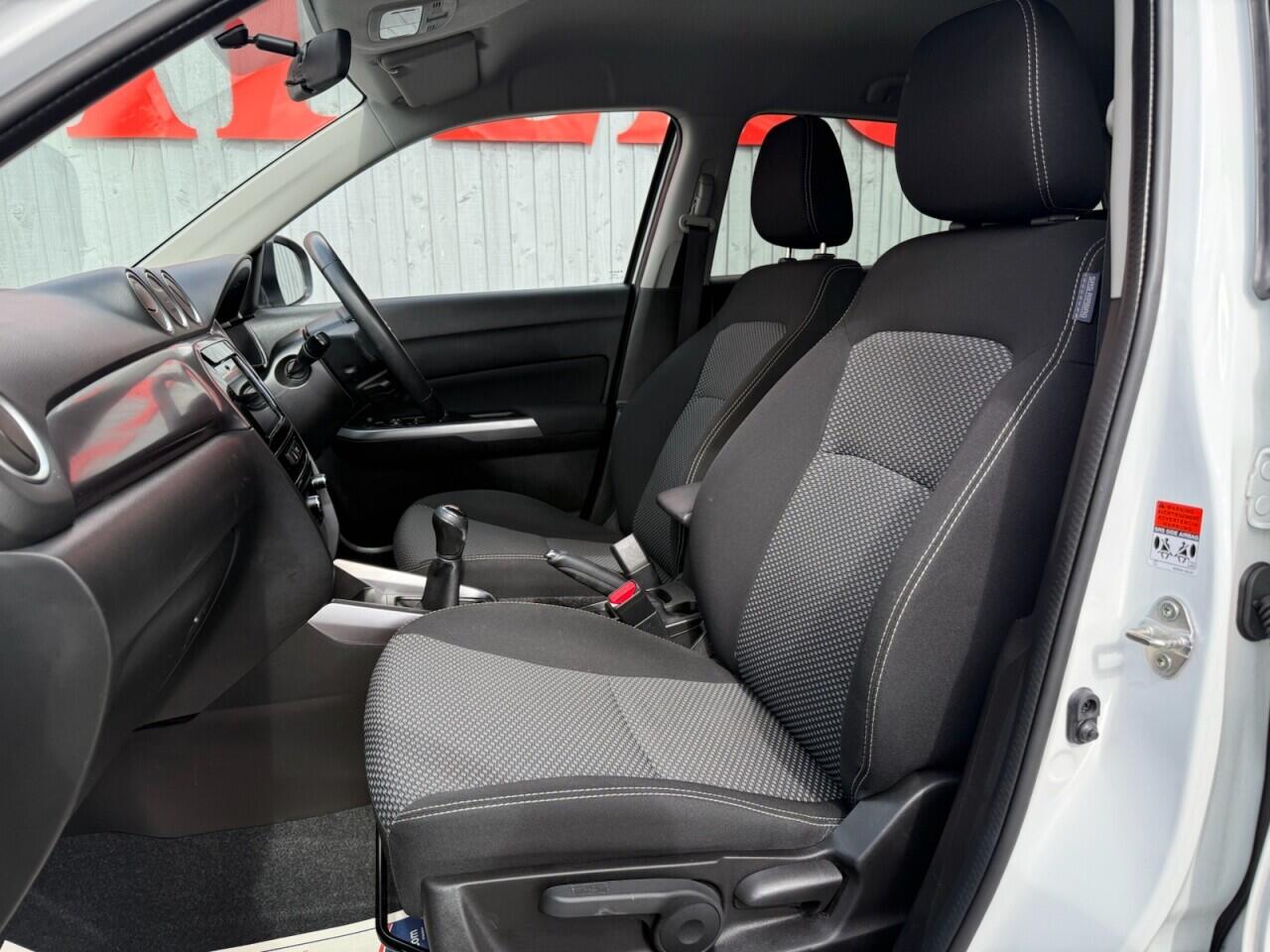 Suzuki Vitara view 23