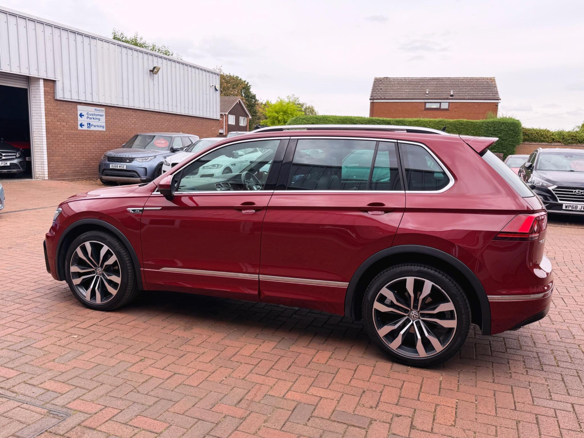 Volkswagen Tiguan view 30