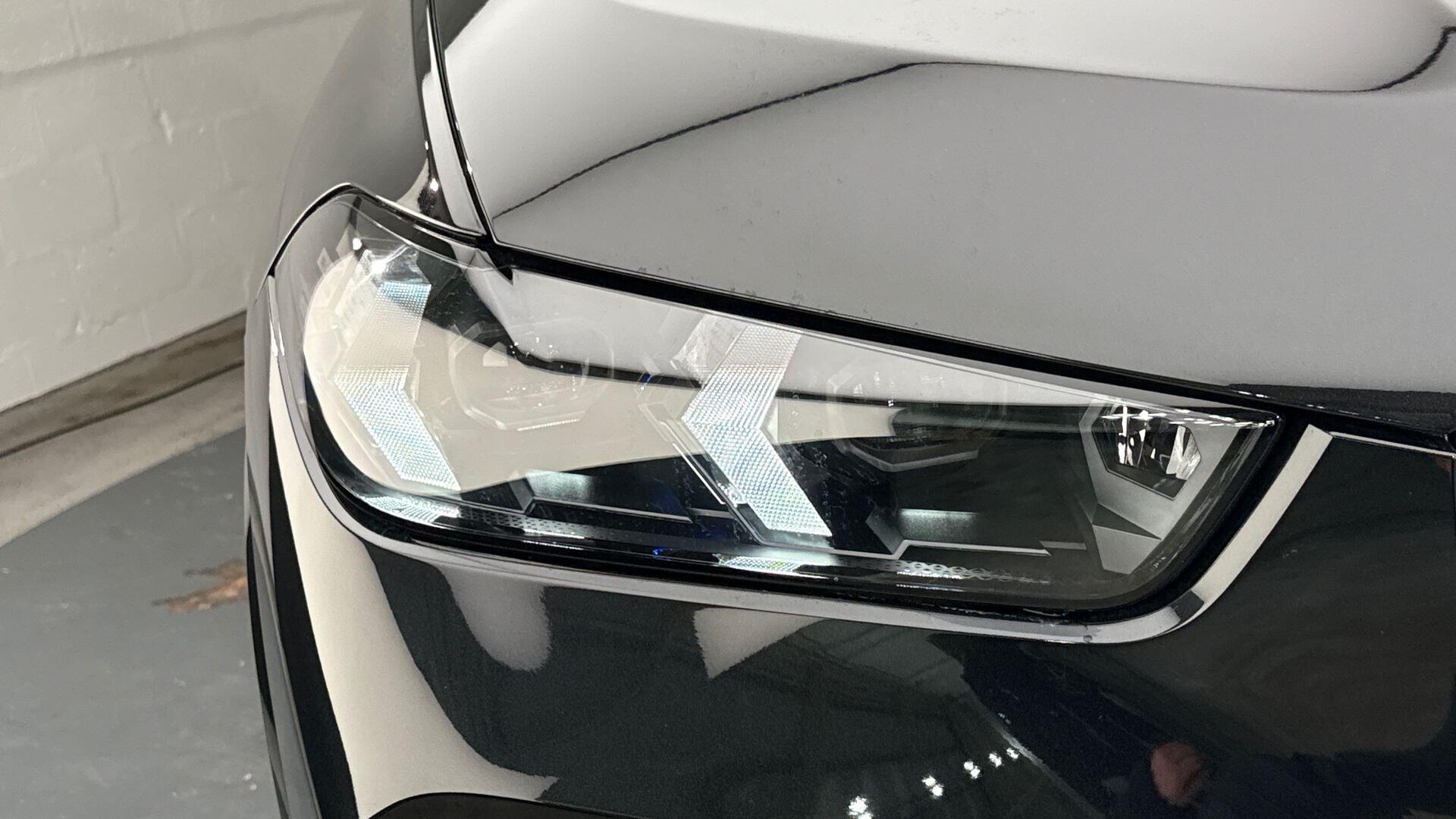 BMW X5 view 23