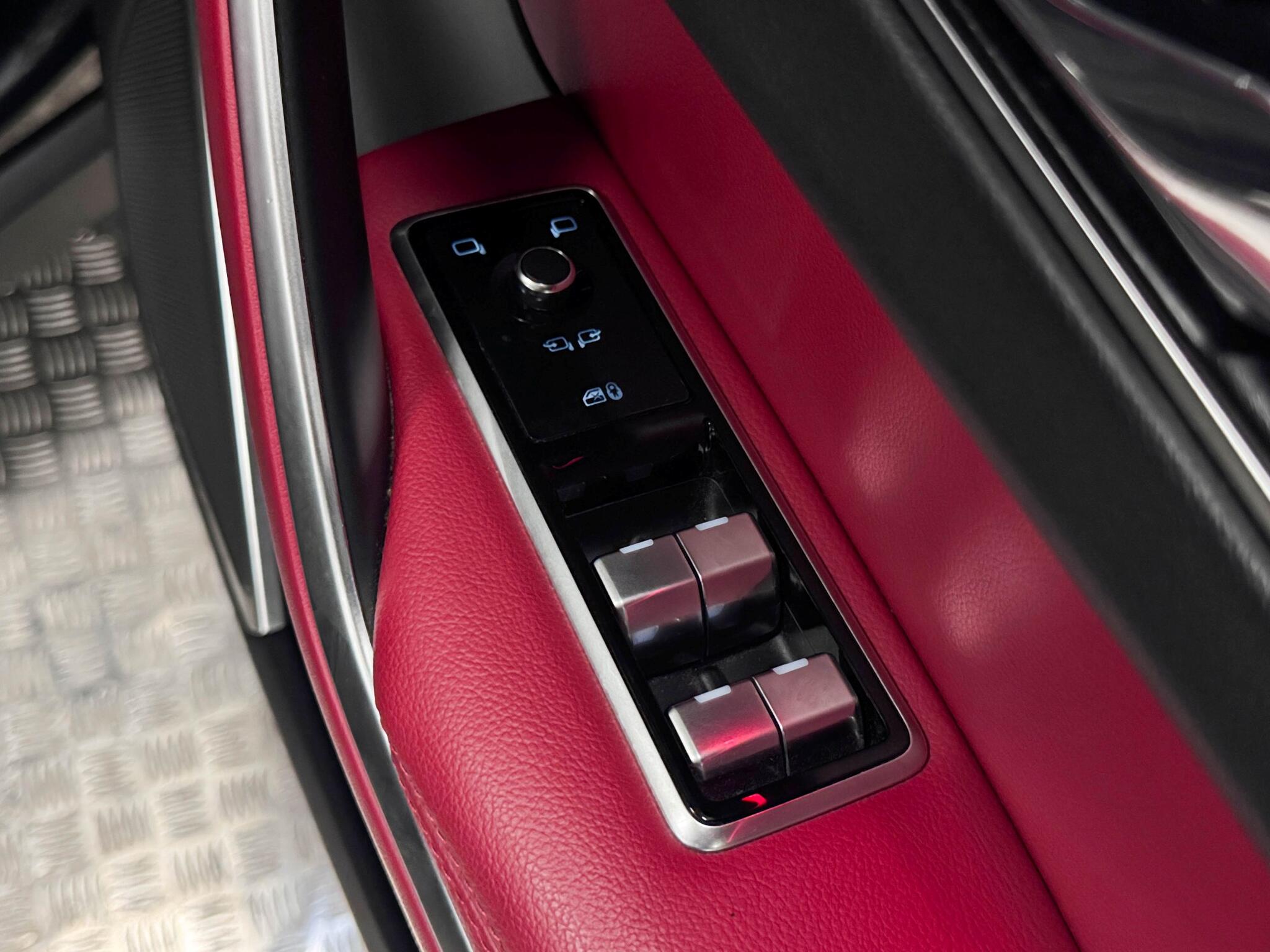 Jaguar F-Pace view 16