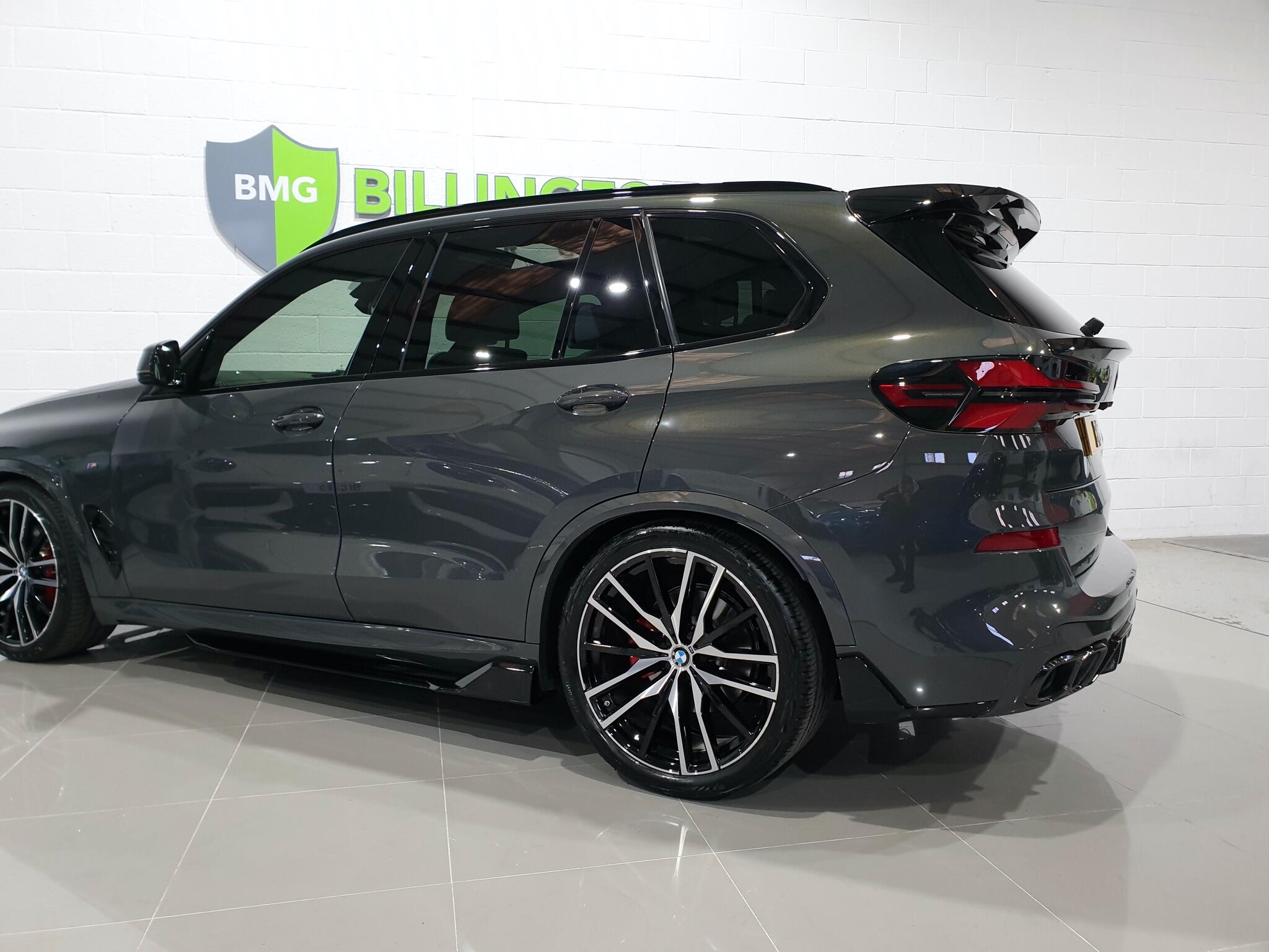 BMW X5 view 28