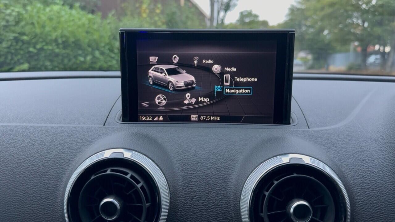 Audi A3 view 20