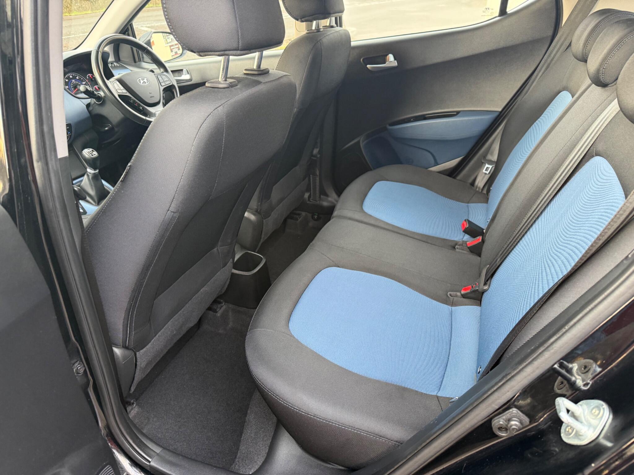 2016 Hyundai i10 1.0 Premium Euro 5 5dr • 99,000 miles image 11