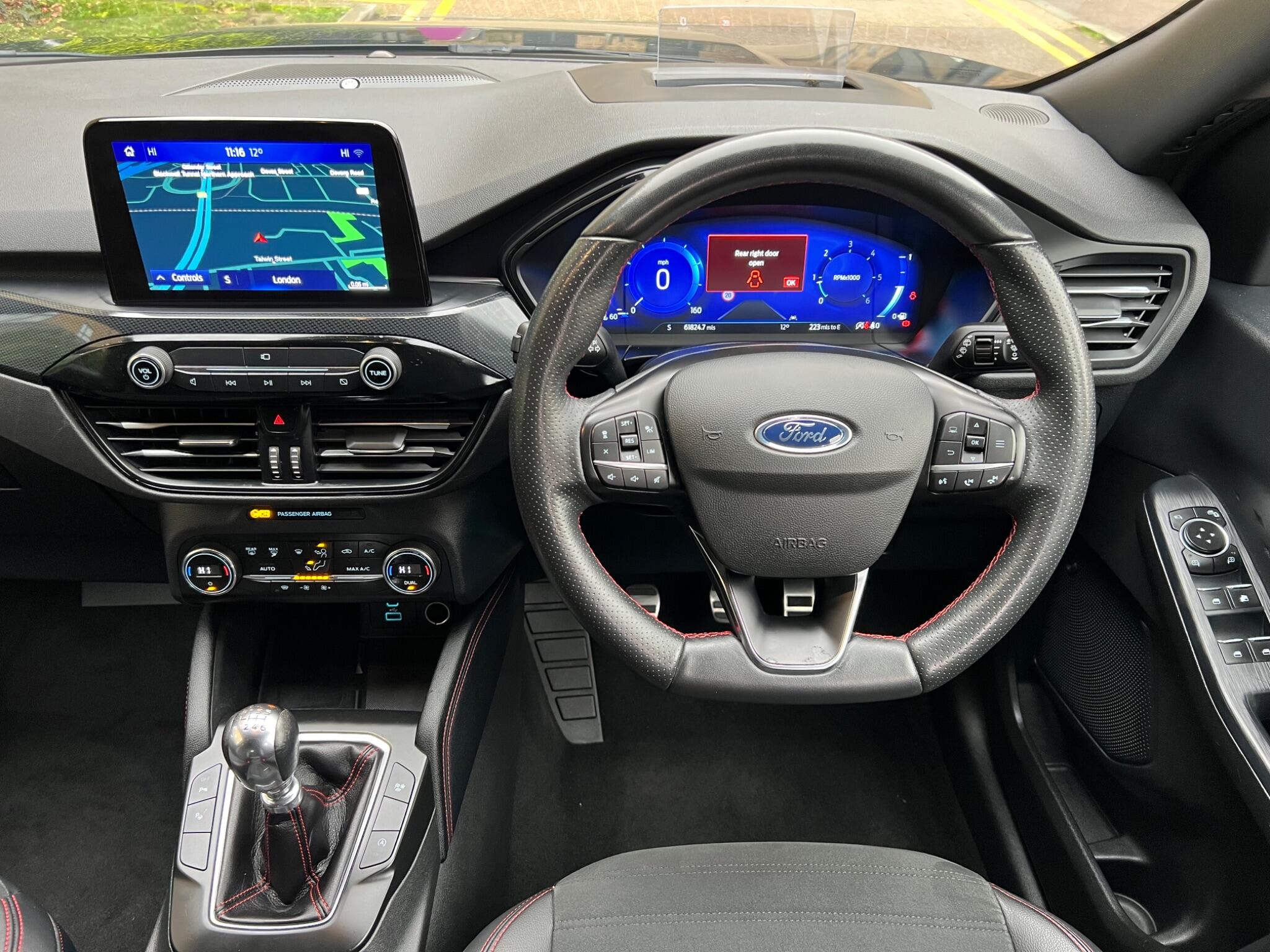 Ford Kuga view 50