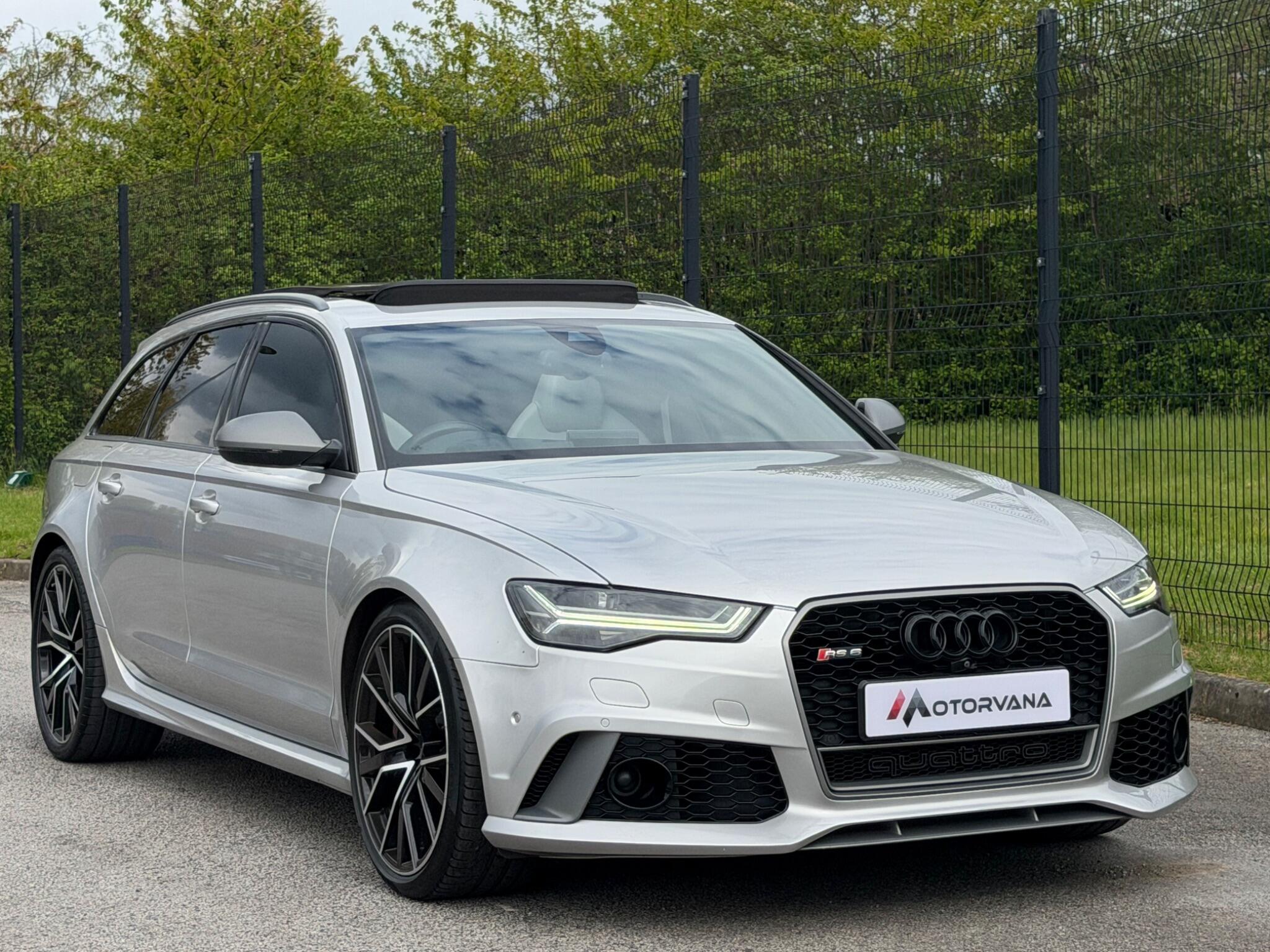 Audi RS6 view 7
