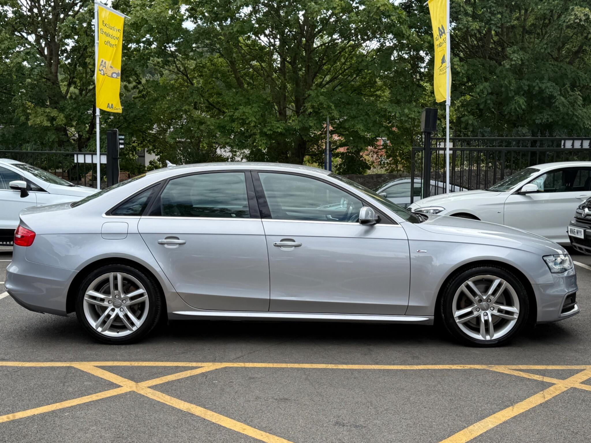 Audi A4 view 3