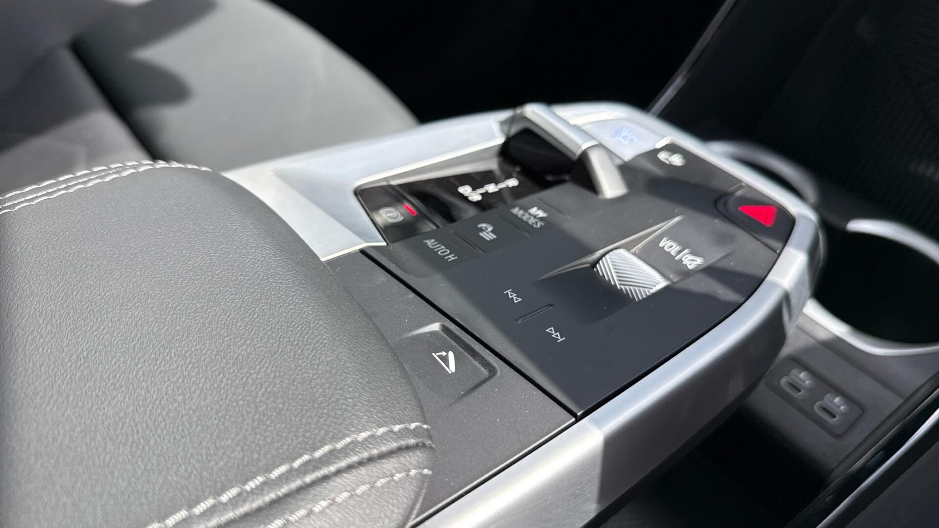 BMW iX2 view 19