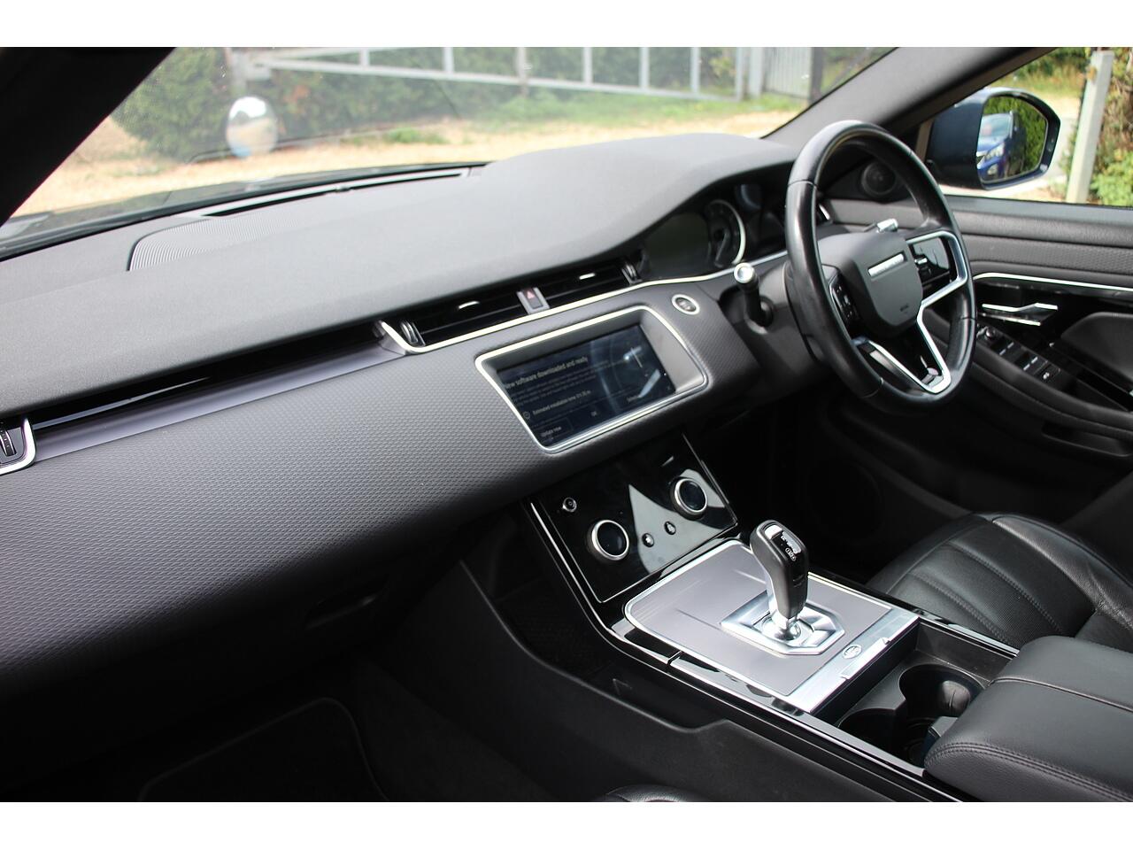 Land Rover Range Rover Evoque view 34