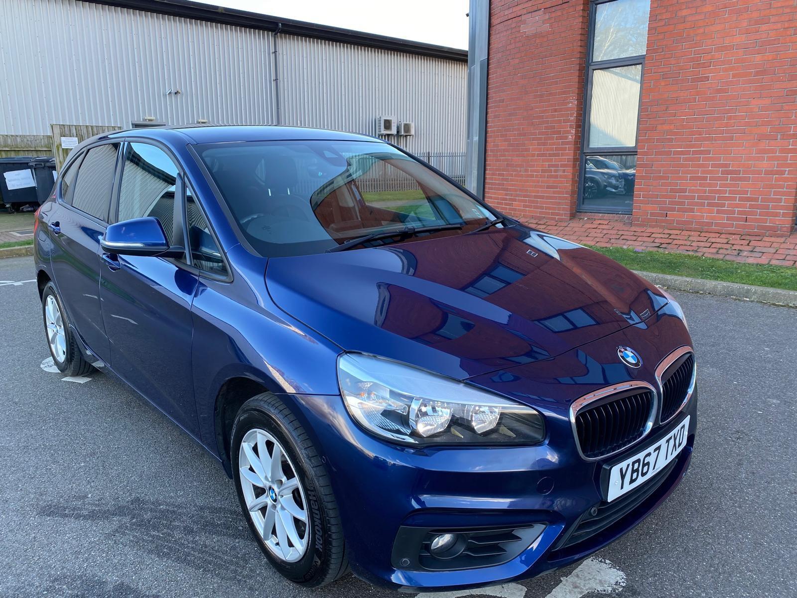 BMW 2 Series Active Tourer view 5