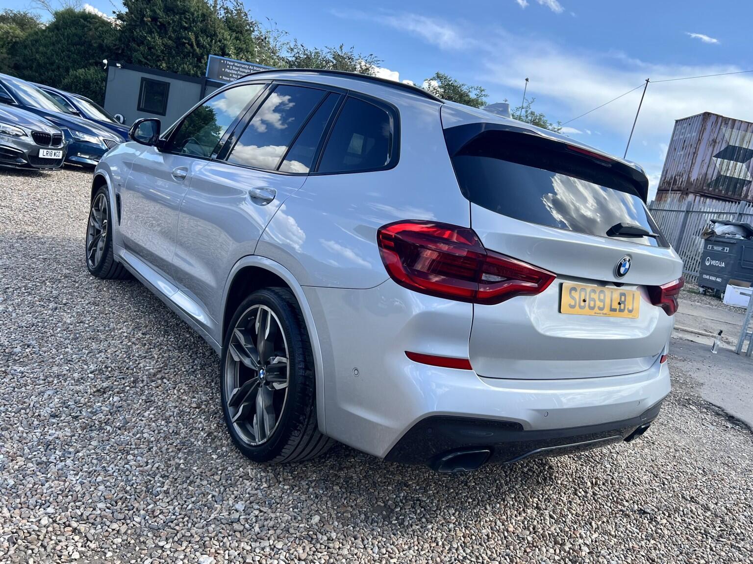BMW X3 view 7