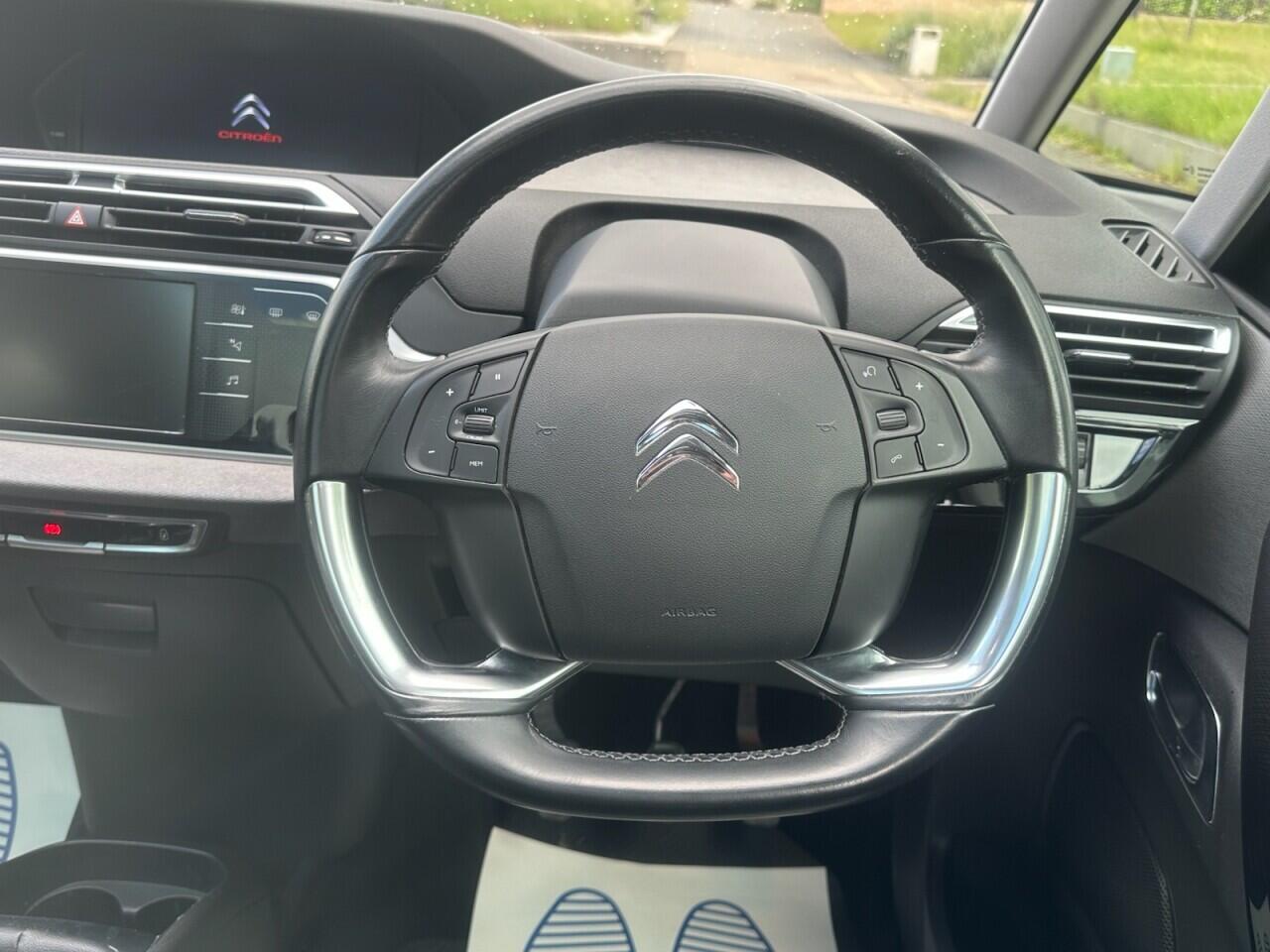 Citroen C4 Picasso view 20