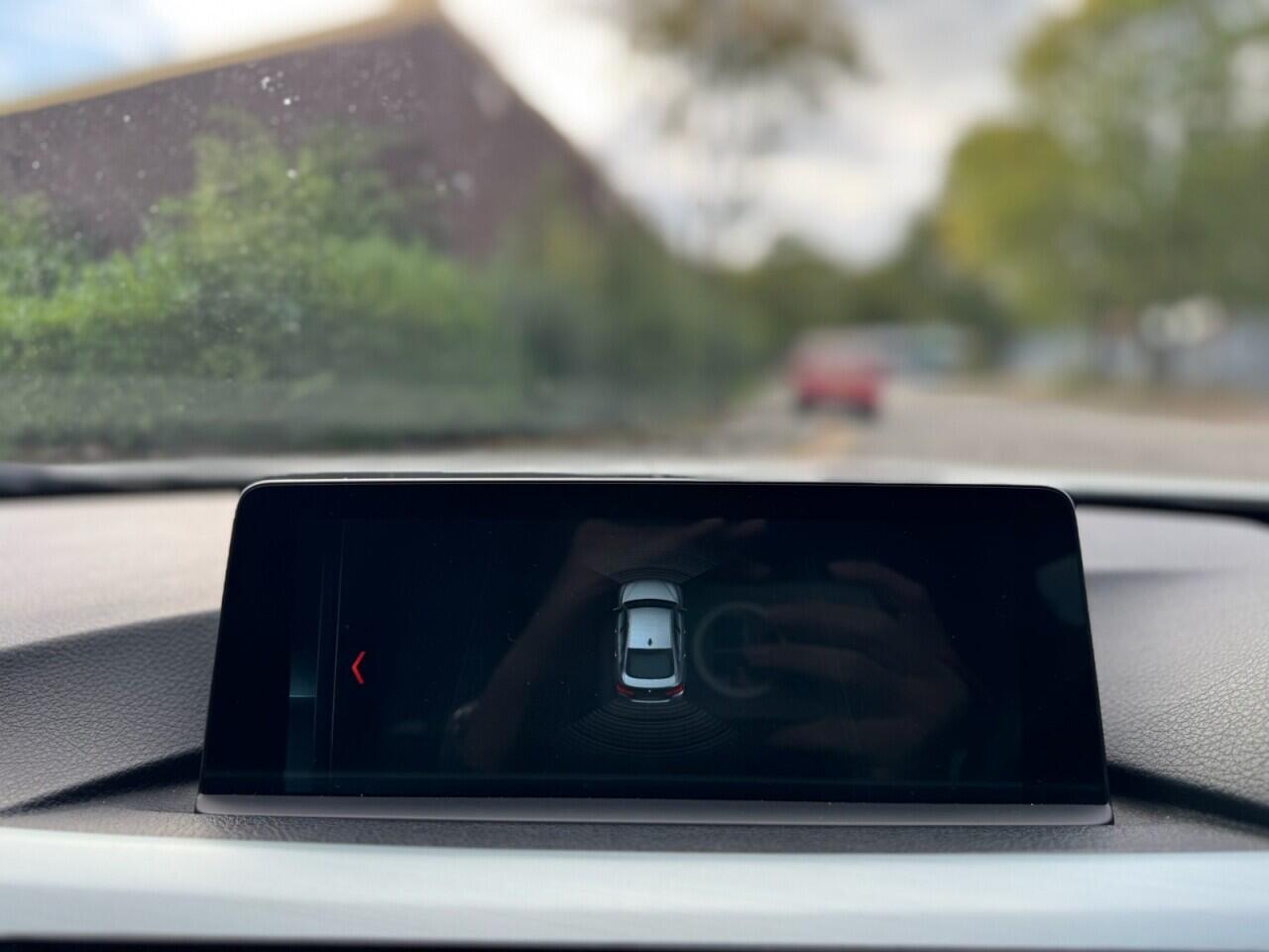 BMW 4 Series view 12