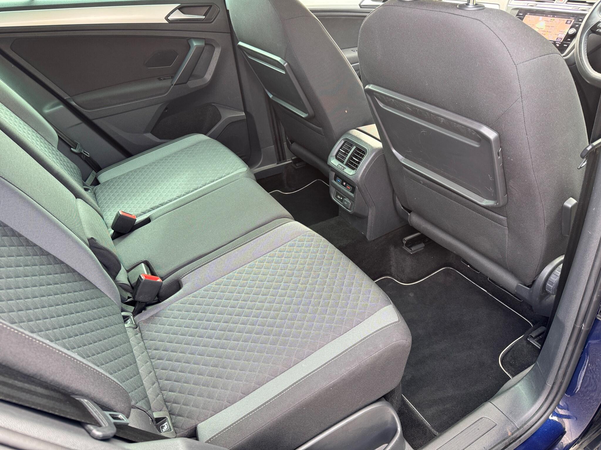 Volkswagen Tiguan view 25