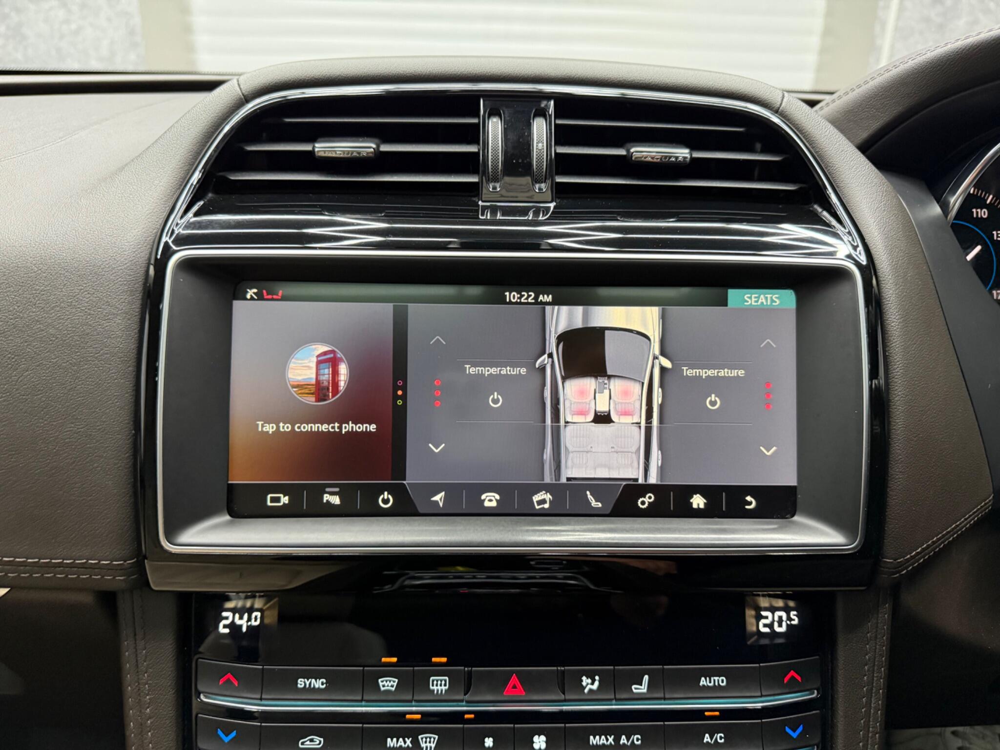 Jaguar F-Pace view 19