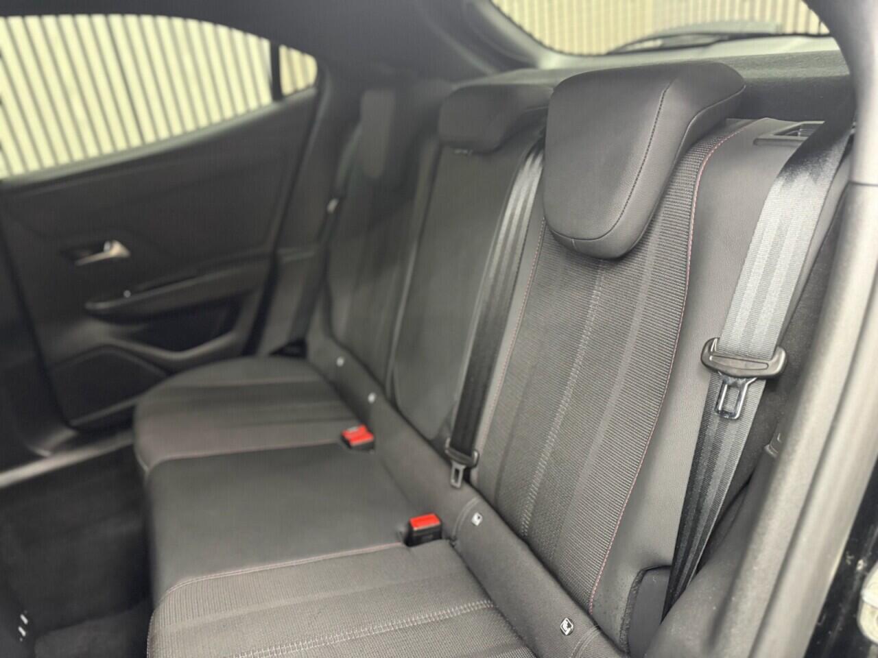 Vauxhall Mokka view 7