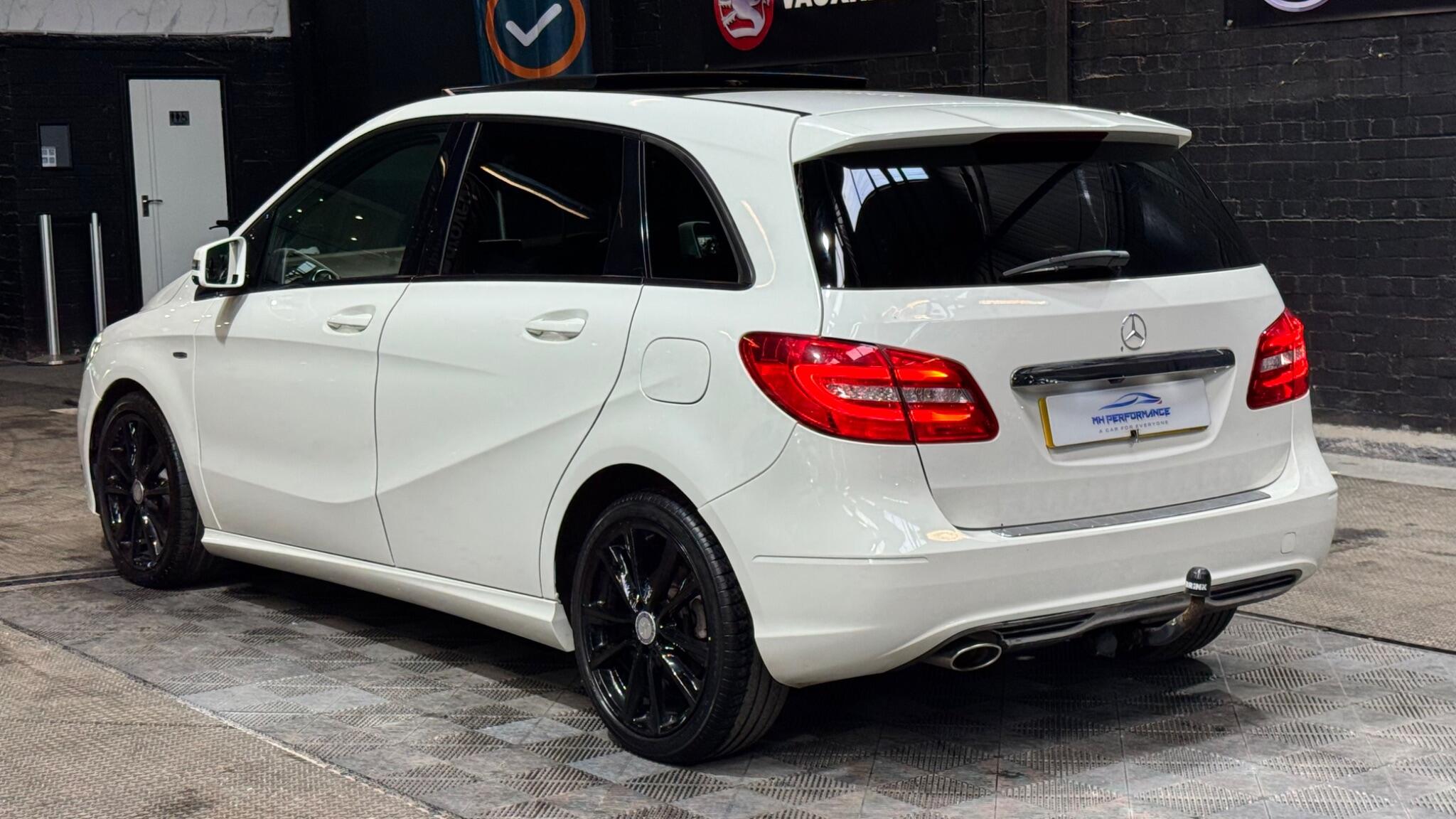 Mercedes-Benz B Class view 57
