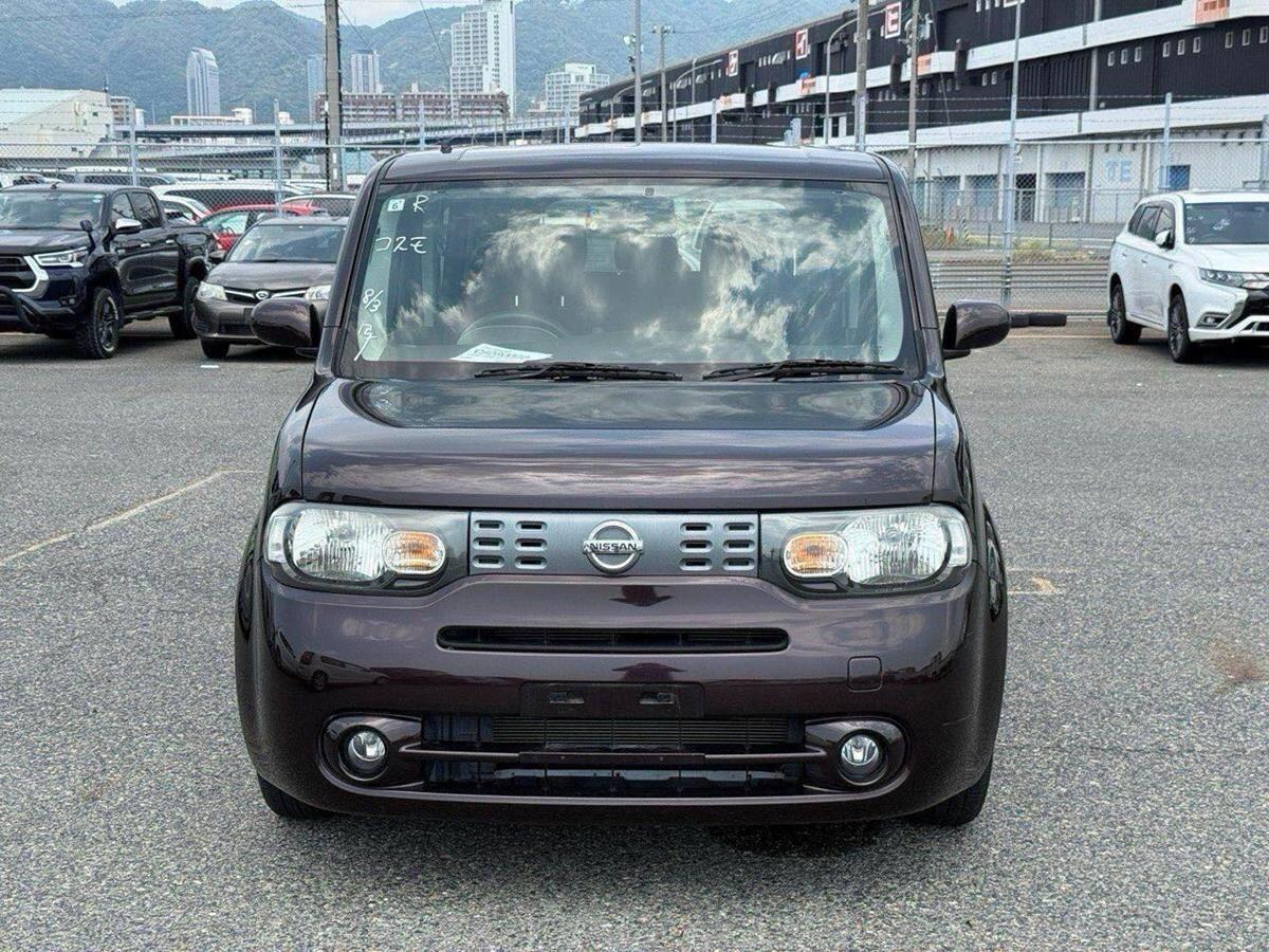 Nissan Cube view 7