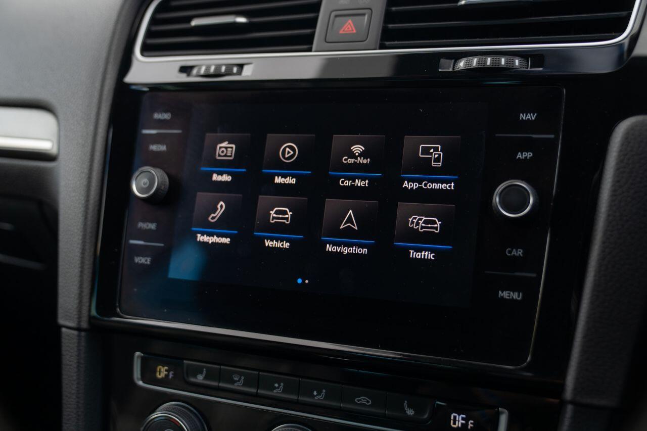 Volkswagen Golf view 63