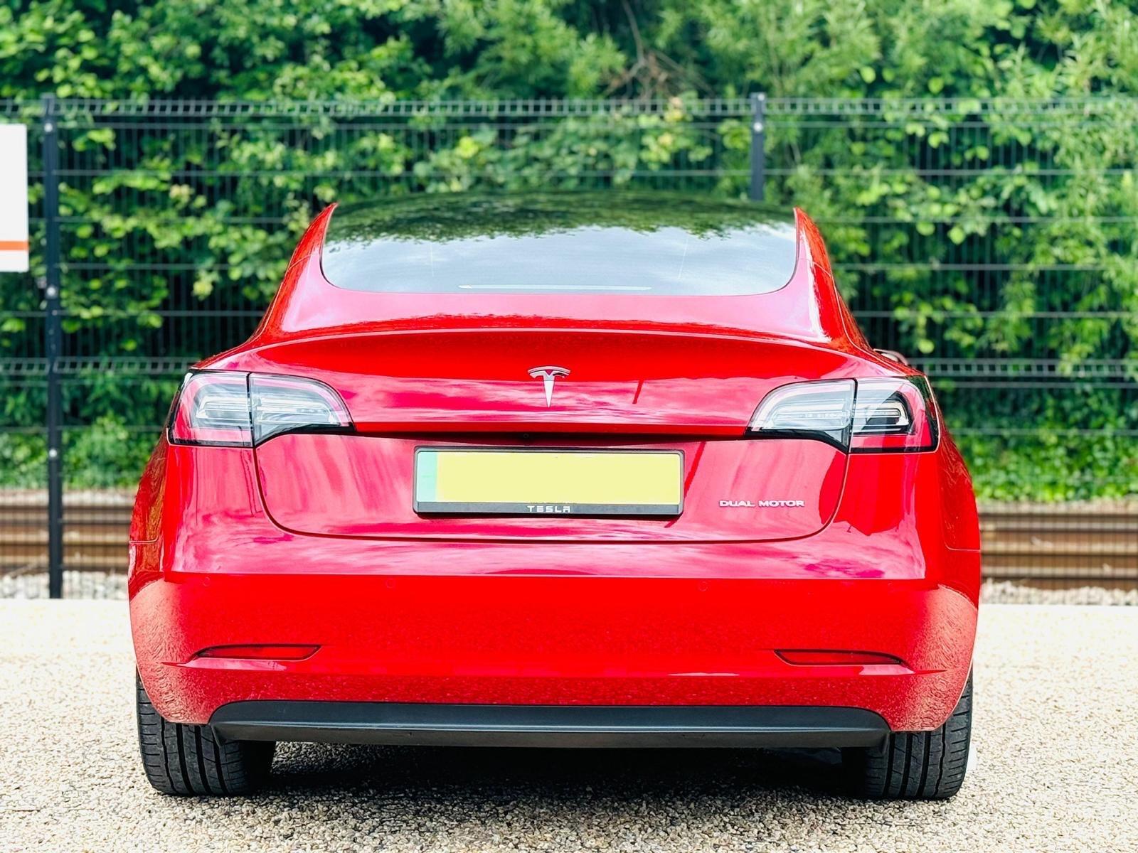 Tesla Model 3 view 10