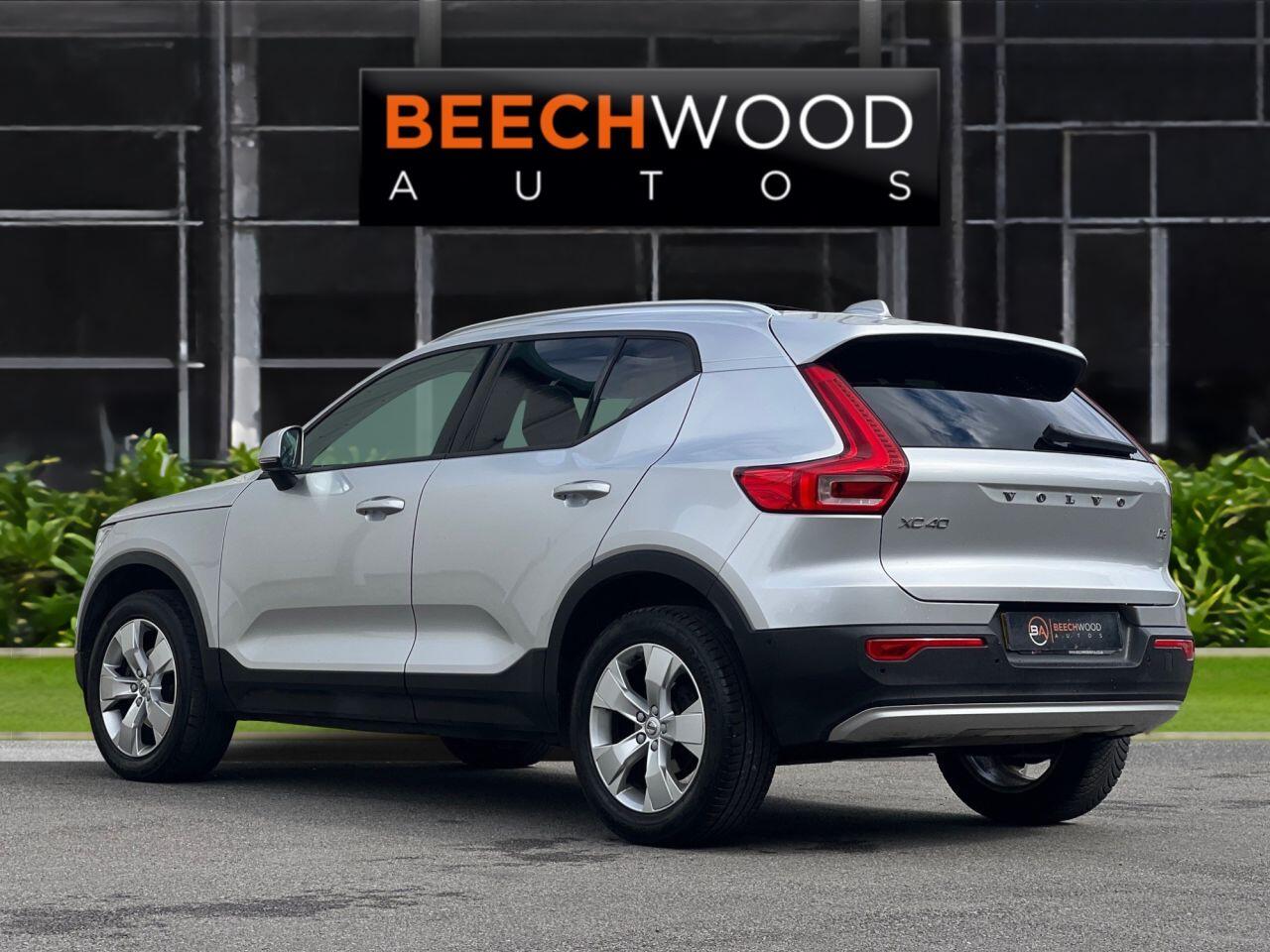 Volvo XC40 view 7