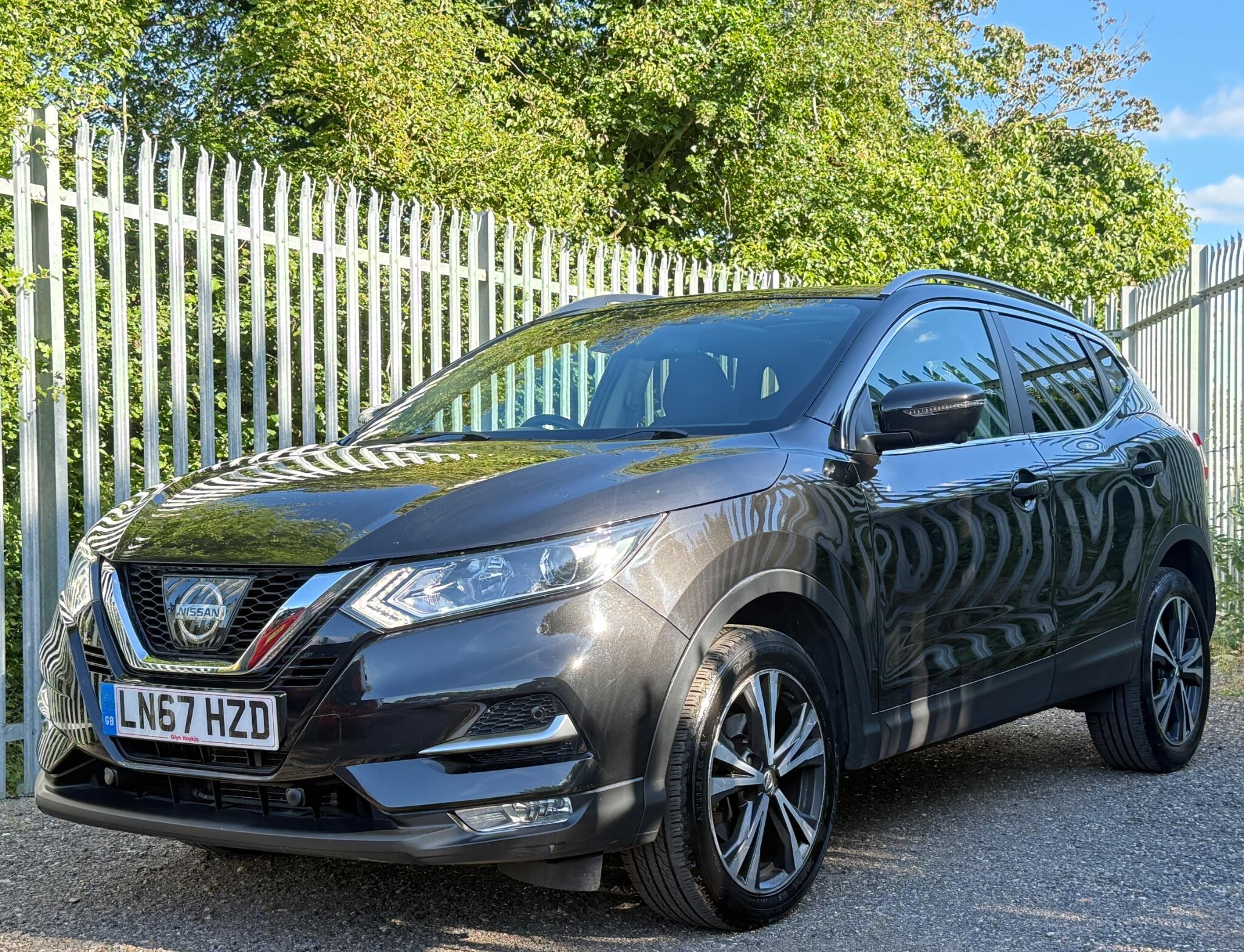 2017 Nissan Qashqai image 9