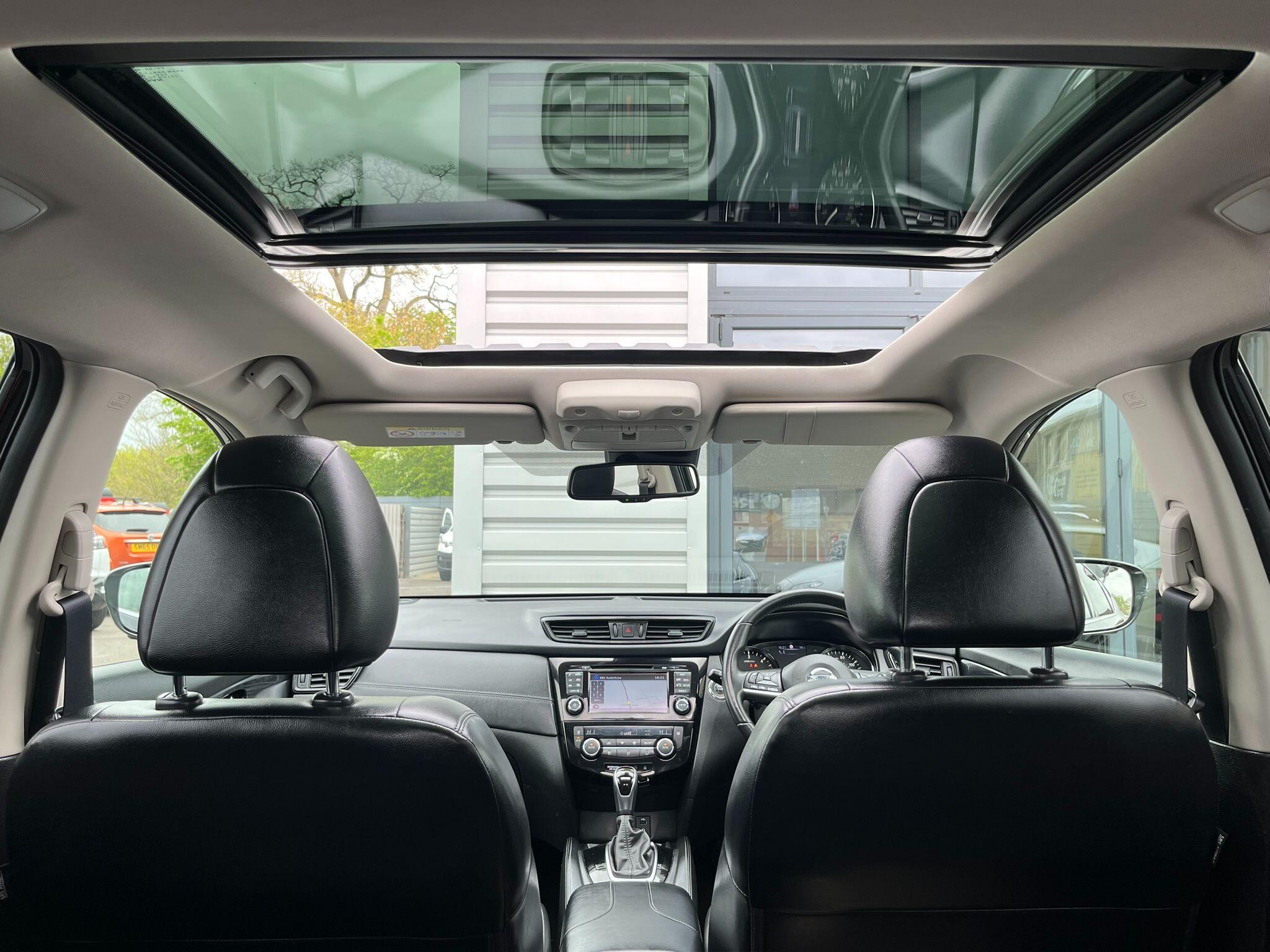 Nissan X-Trail view 17