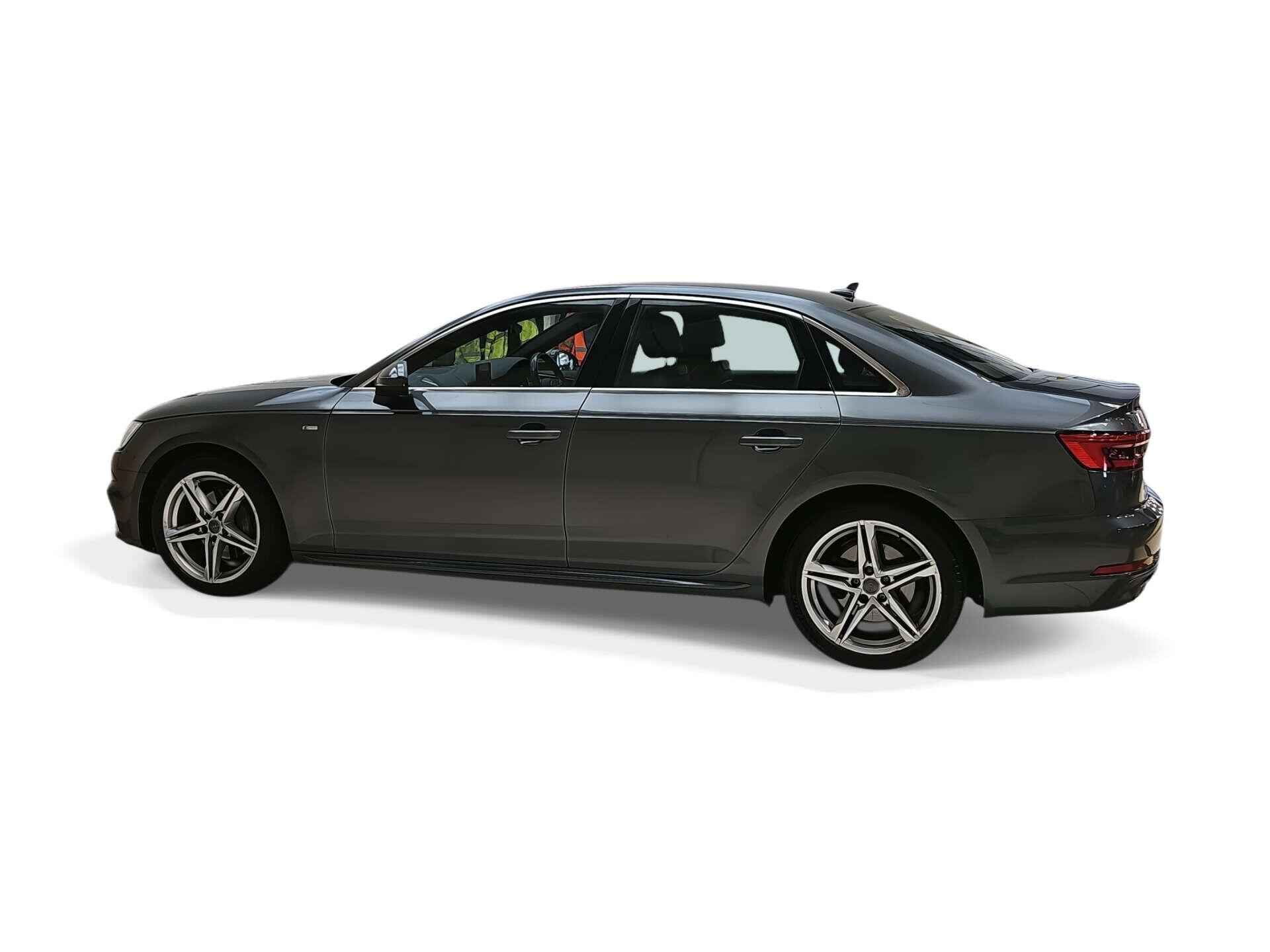 Audi A4 view 7