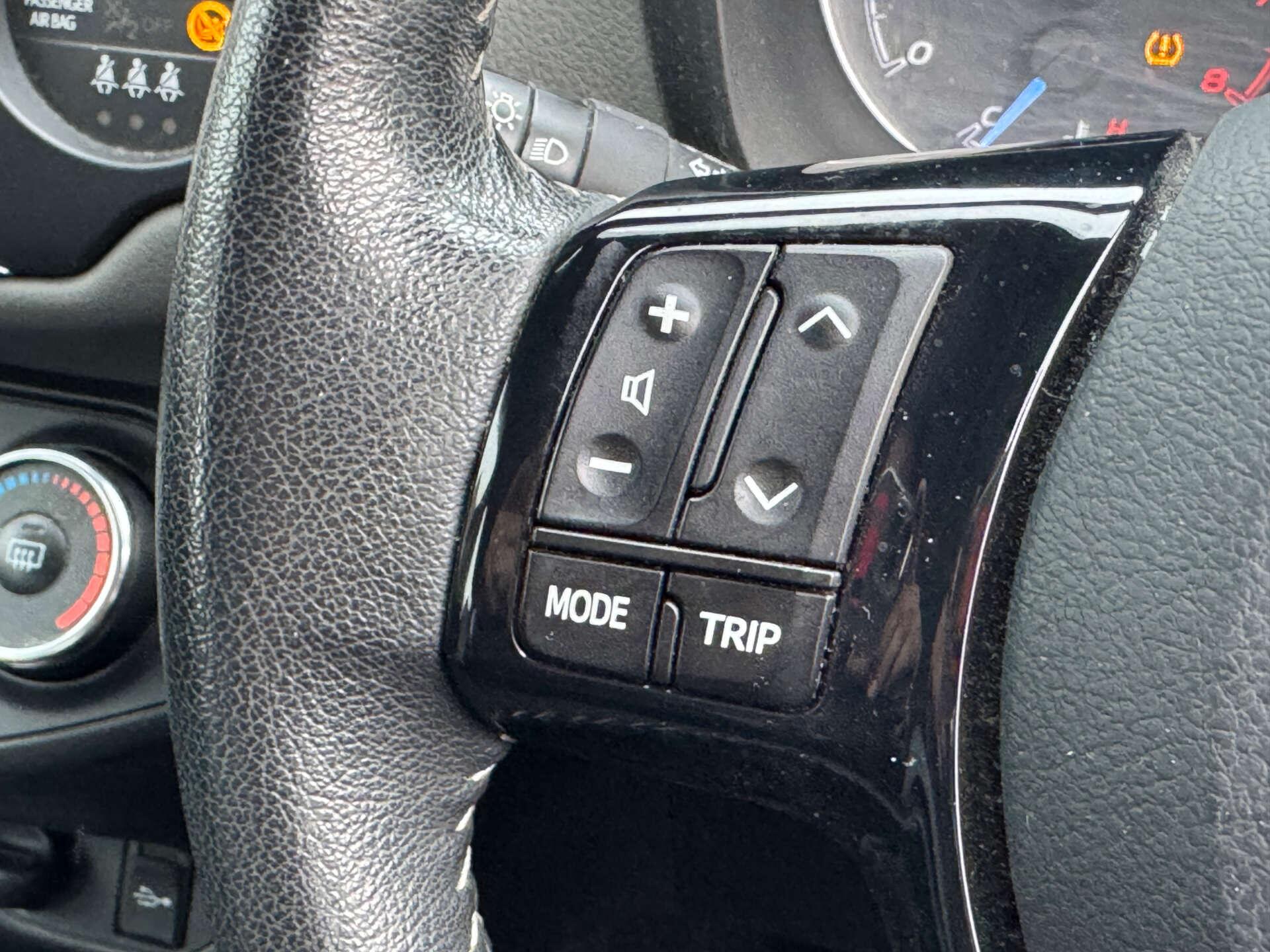 Toyota Yaris view 13