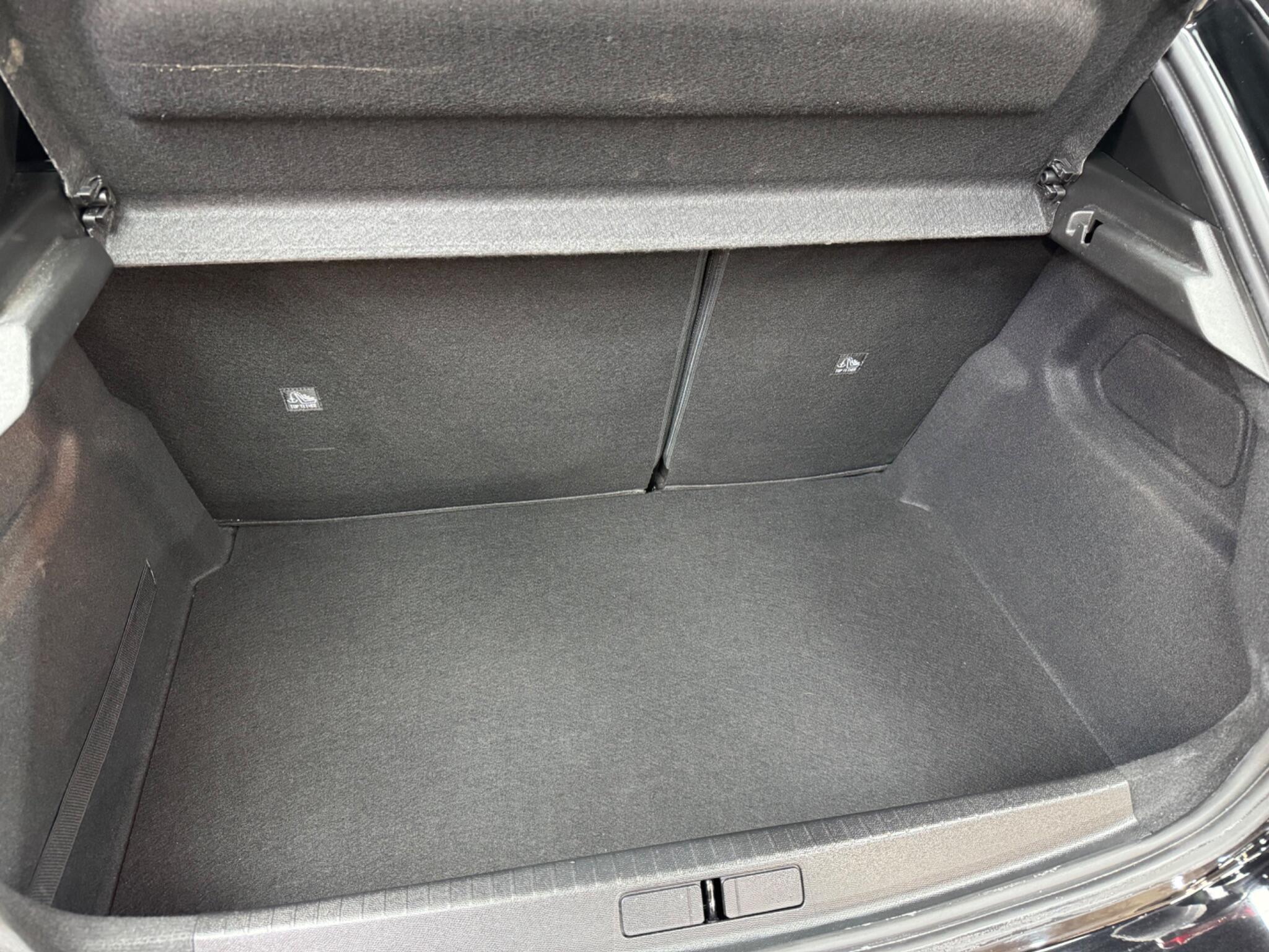 Vauxhall Corsa view 12