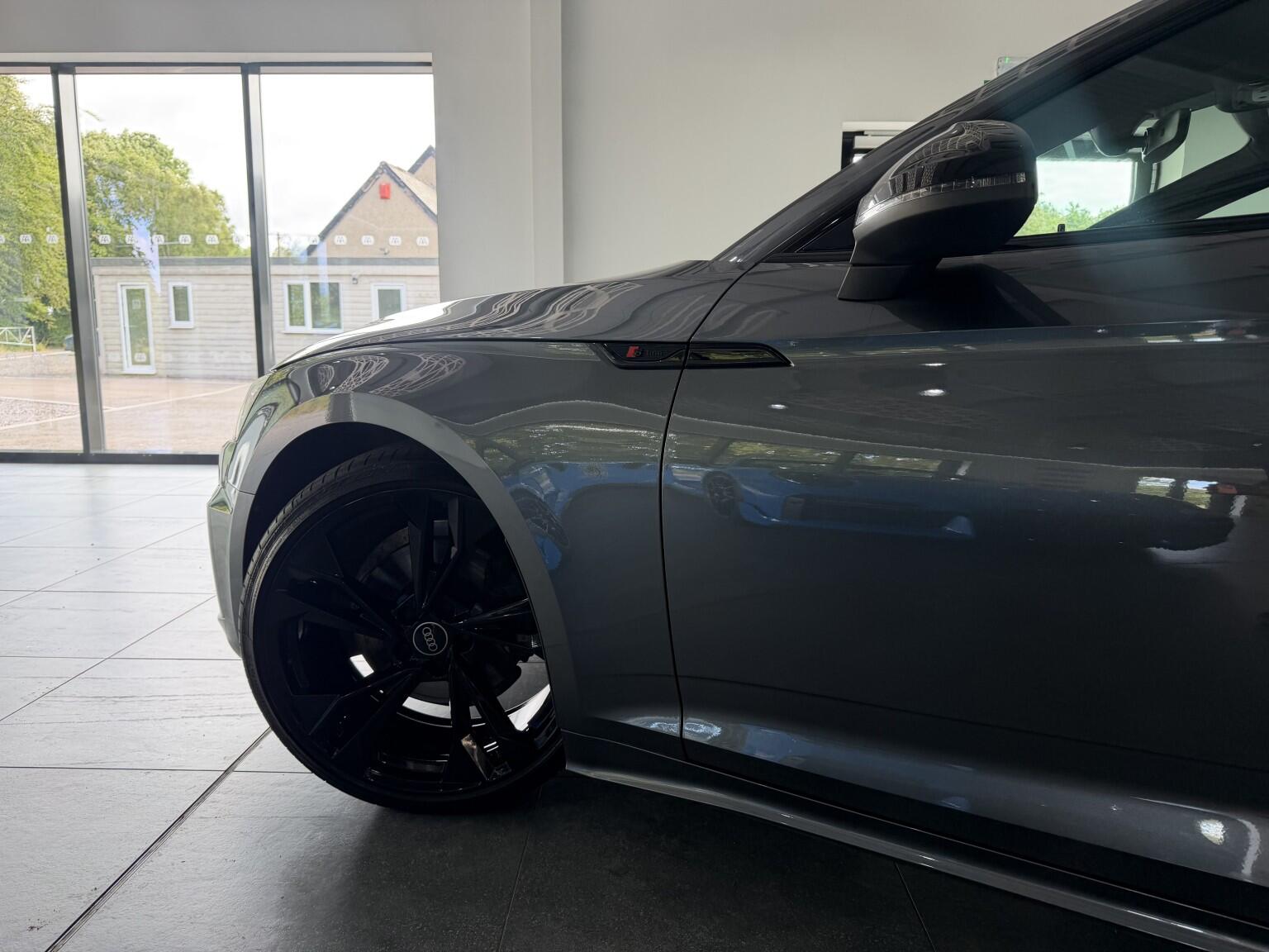 Audi A5 view 6