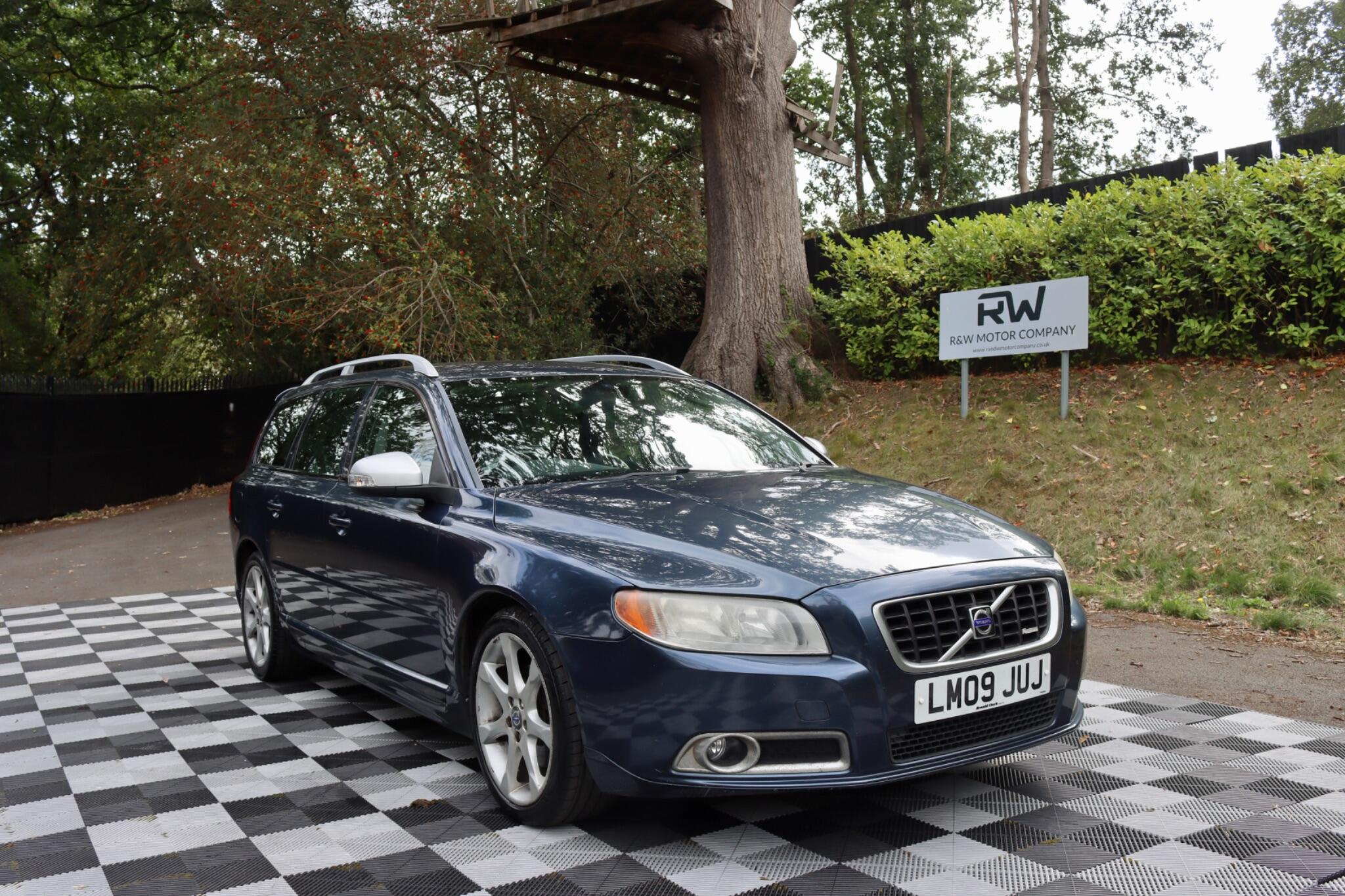 Volvo V70 view 20