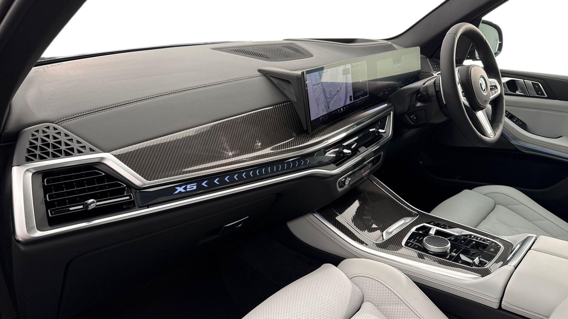 BMW X5 view 7