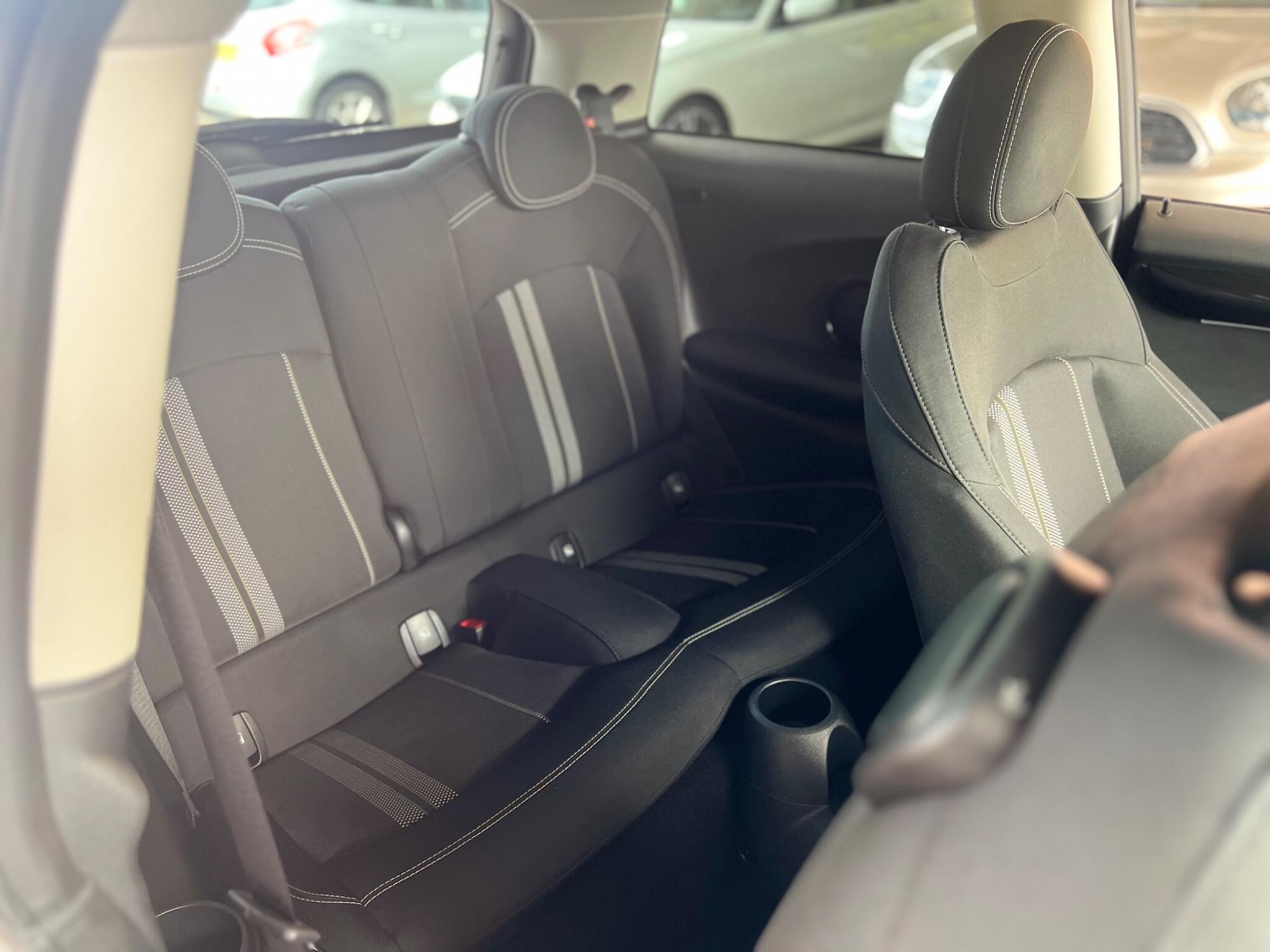 Mini Electric Hatch view 6