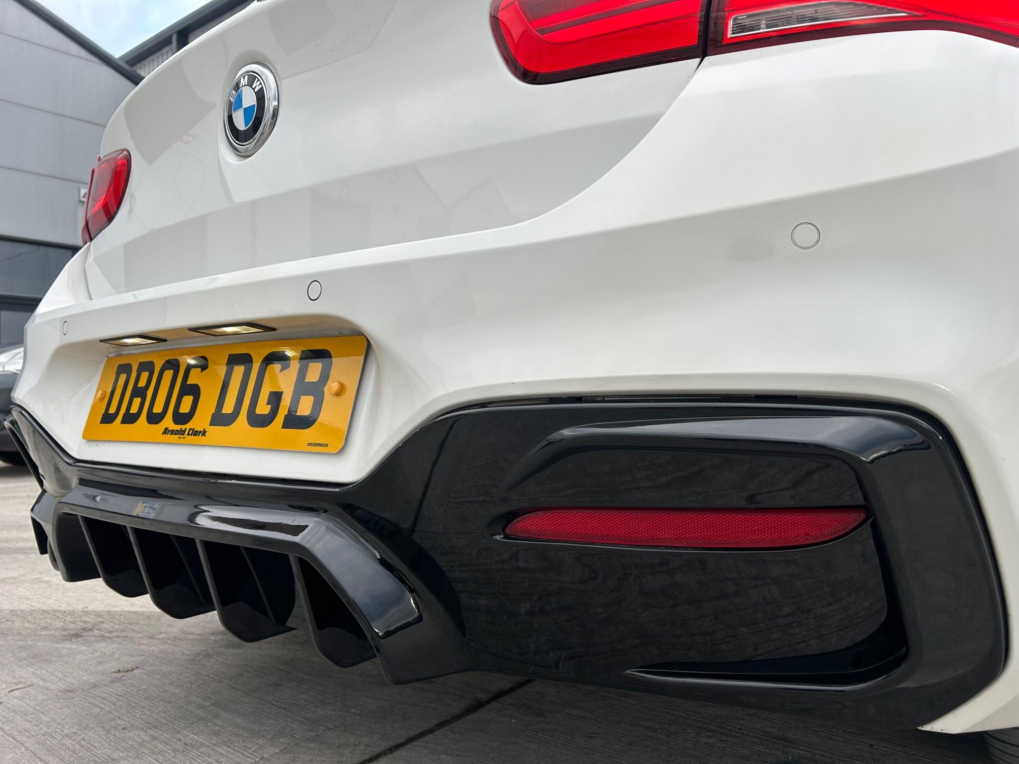 BMW 1 Series view 11