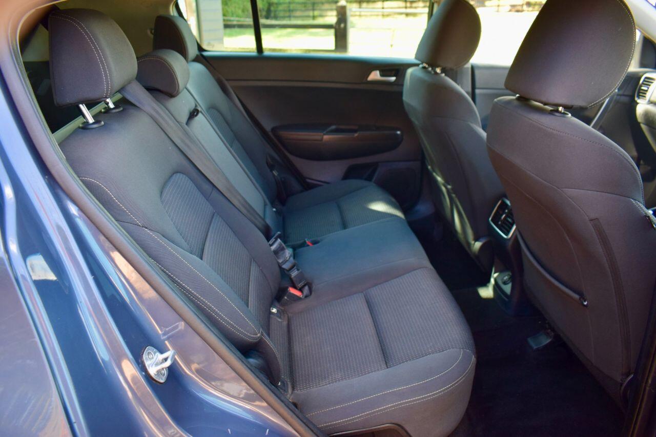Kia Sportage view 33