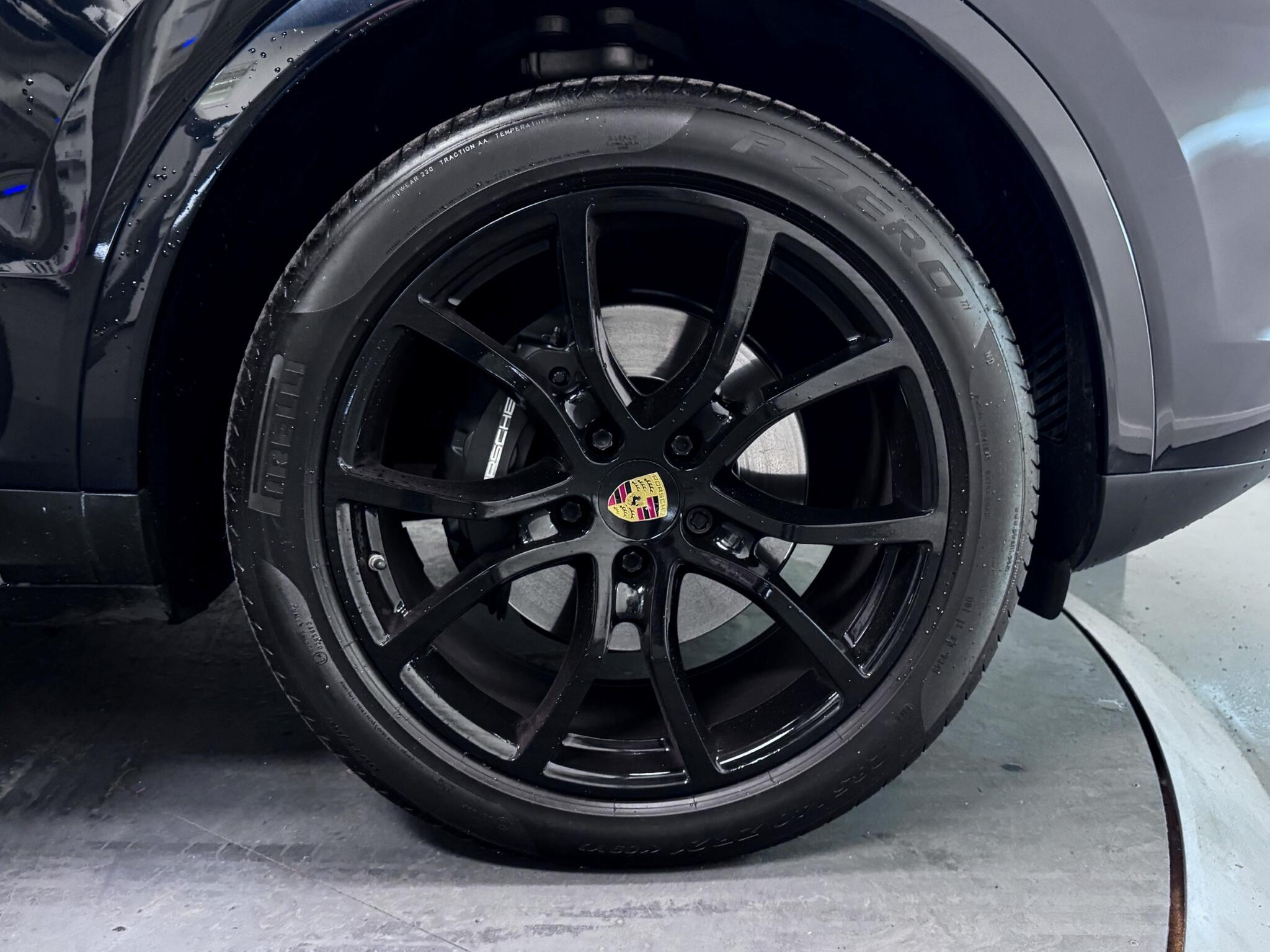 Porsche Cayenne view 66