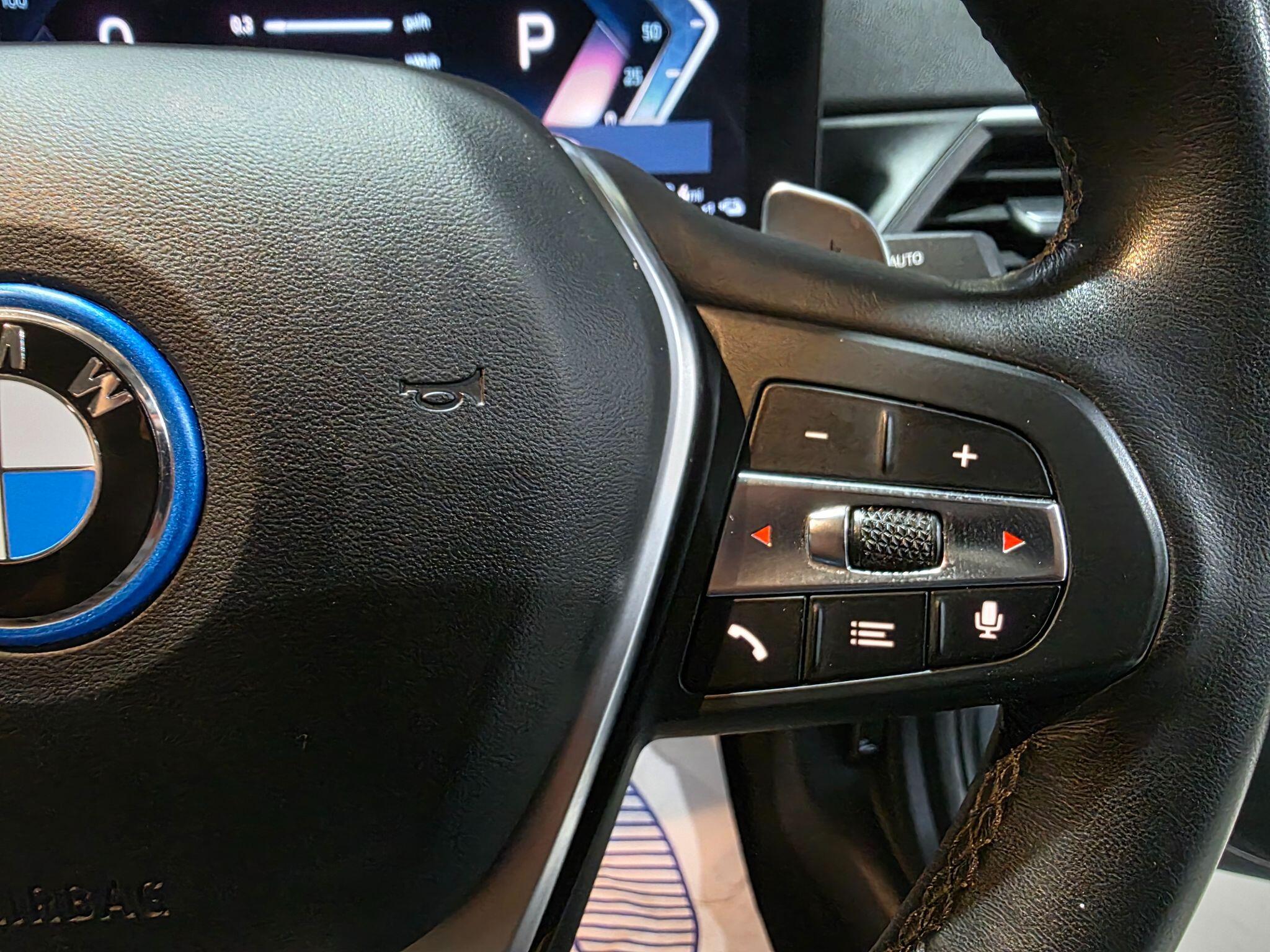 BMW 3 Series view 19