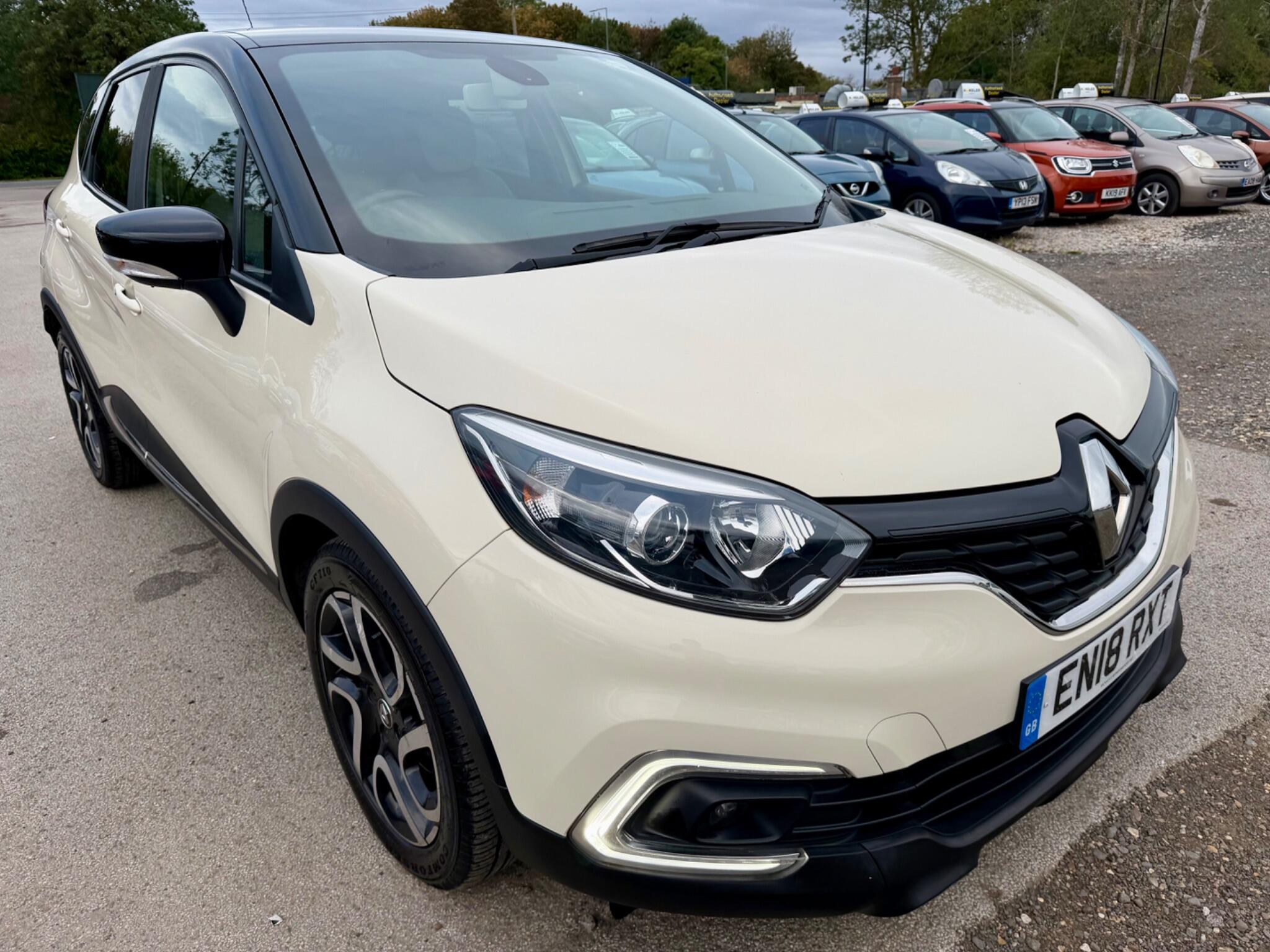 2018 Renault Captur in White for sale