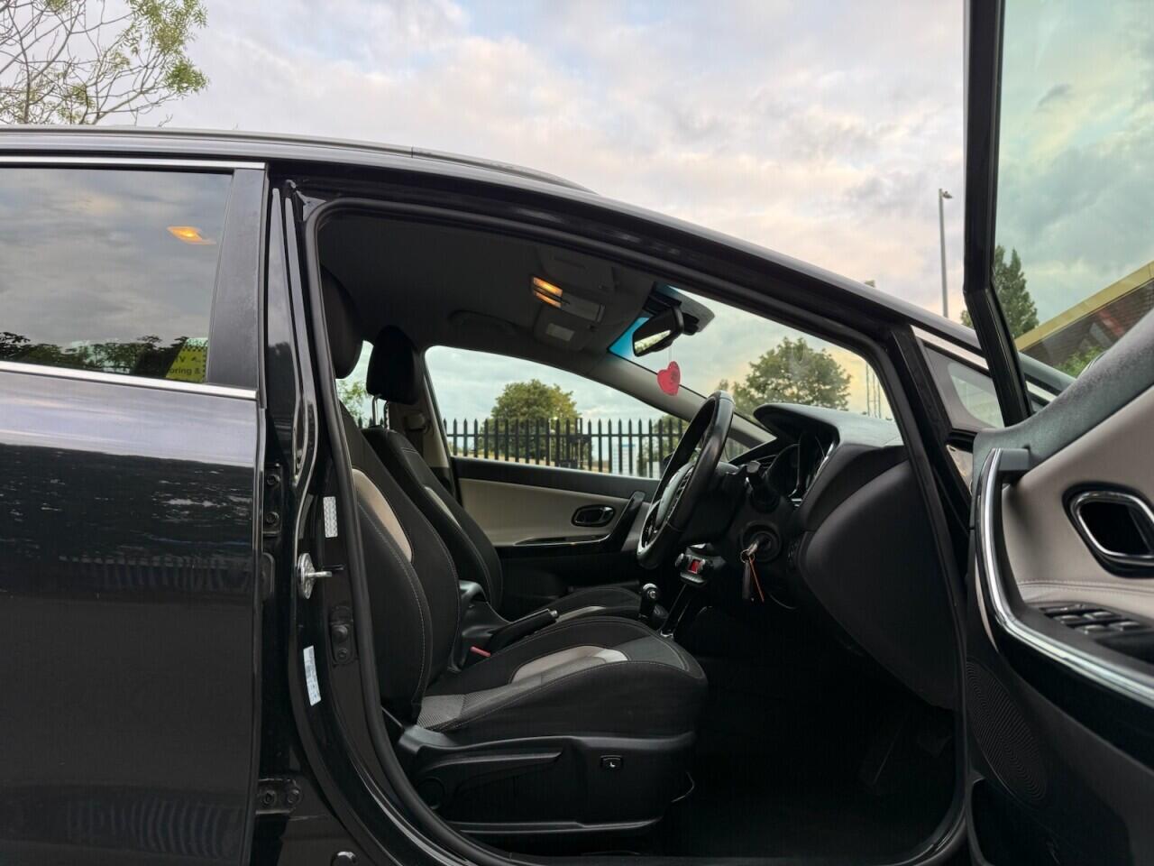 Kia Ceed view 11